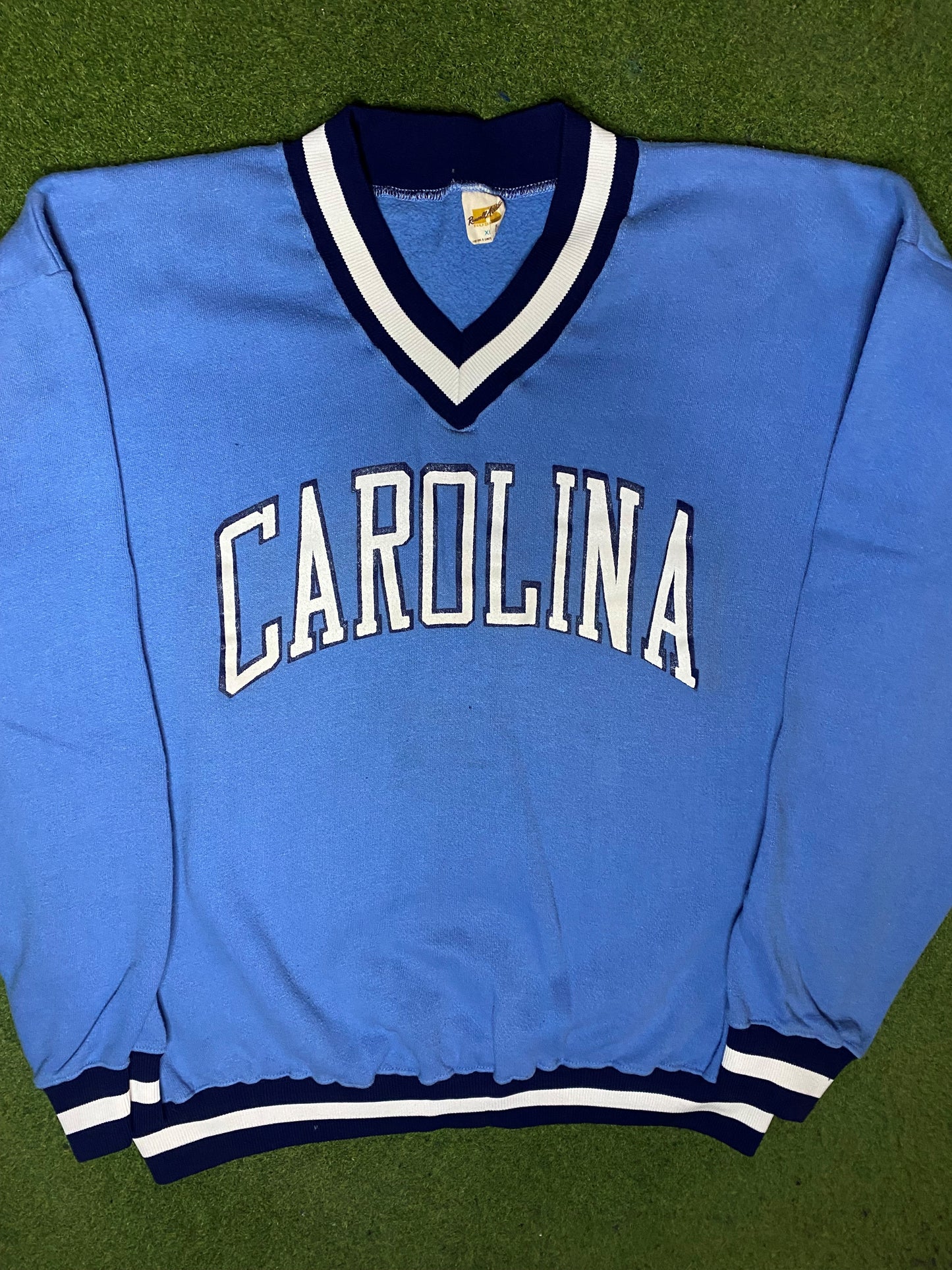 70s North Carolina Tar Heels - Vintage College Sweatshirt (XL) - Gametime Vintage