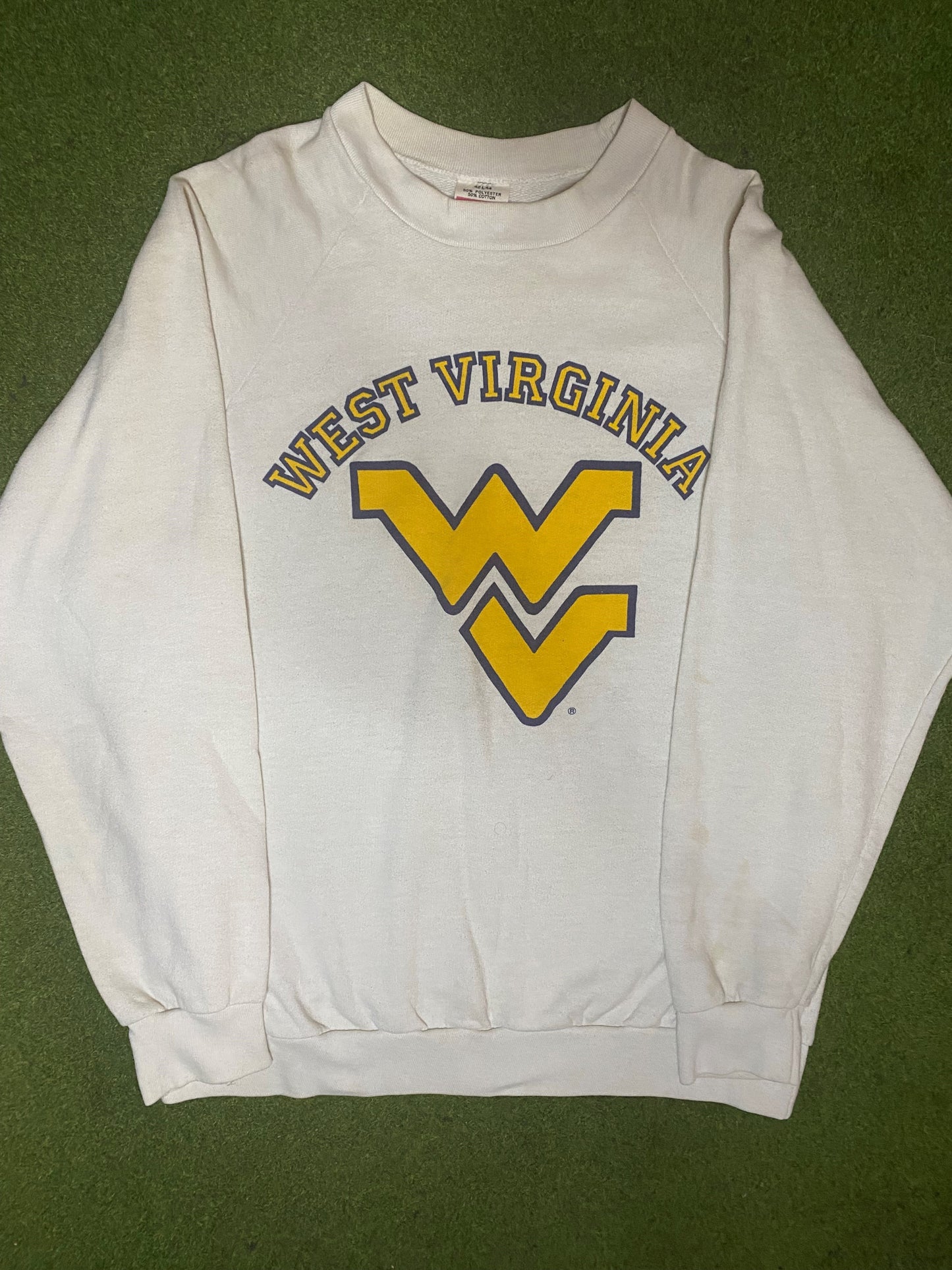 70s West Virginia Mountaineers - Vintage College Sweatshirt (Large) - Gametime Vintage