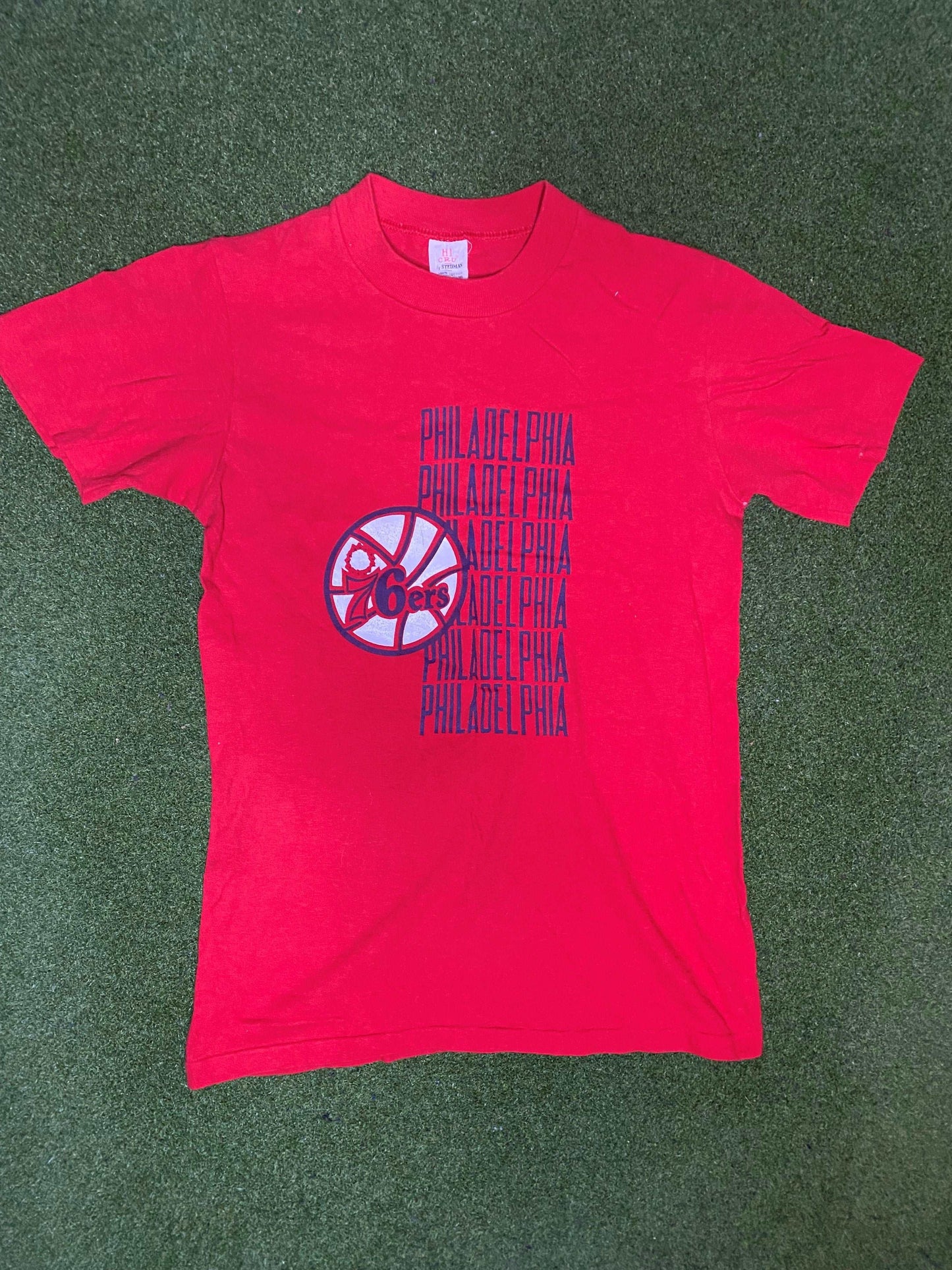 80s Philadelphia 76ers - Vintage NBA Tee Shirt (Small) - Gametime Vintage