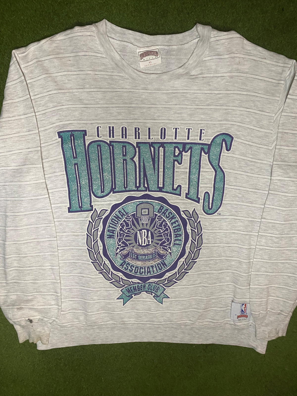 80s Charlotte Hornets - Vintage NBA Sweatshirt (XL) - Gametime Vintage