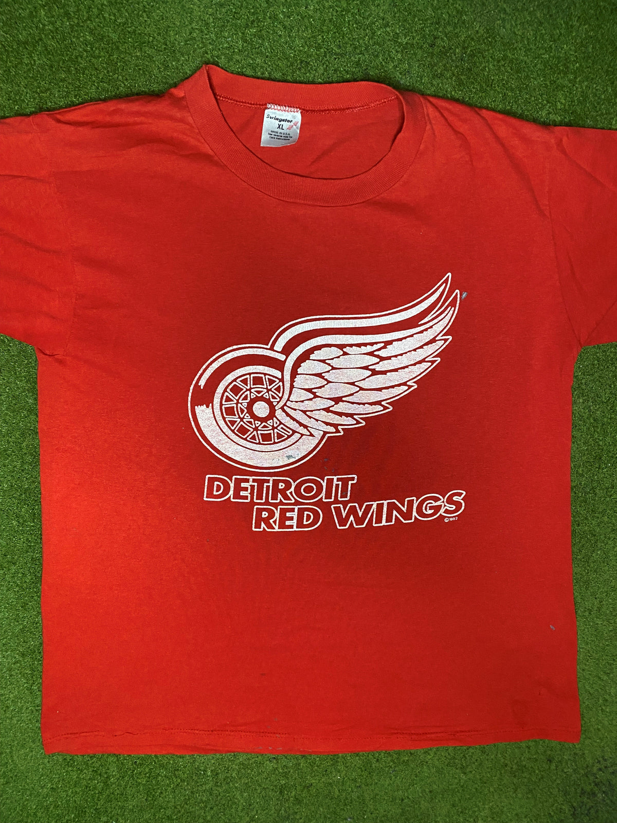 80s Detroit Red Wings - Vintage NHL T Shirt (XL) - Gametime Vintage