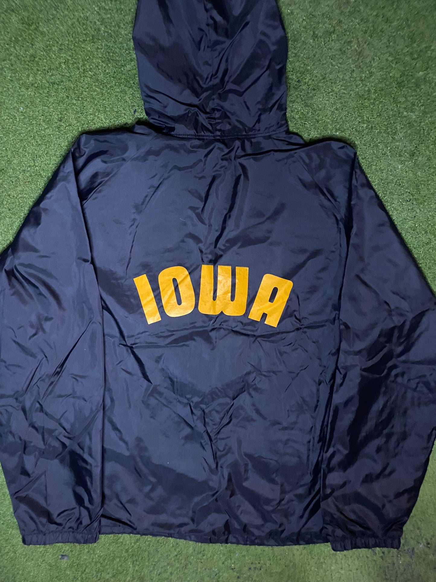 80s Iowa Hawkeyes - Vintage College Windbreaker (XL) - Gametime Vintage