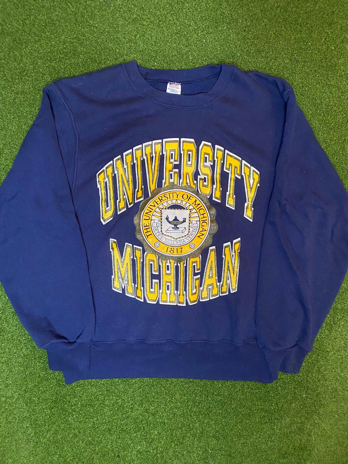 80s Michigan Wolverines - Vintage College Crewneck Sweatshirt (Medium) - Gametime Vintage