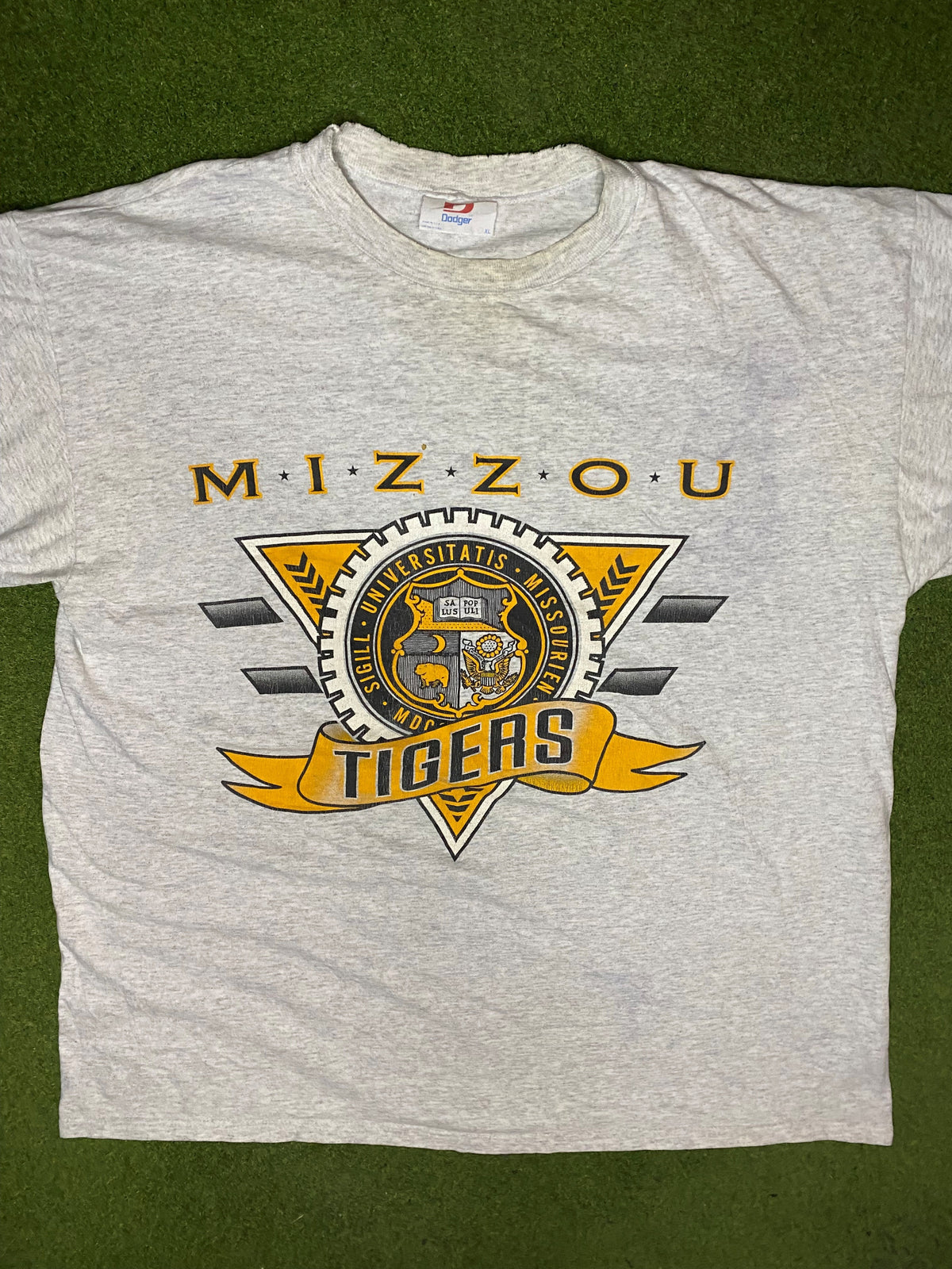 80s Missouri Tigers - Vintage University T-Shirt (XL) - Gametime Vintage