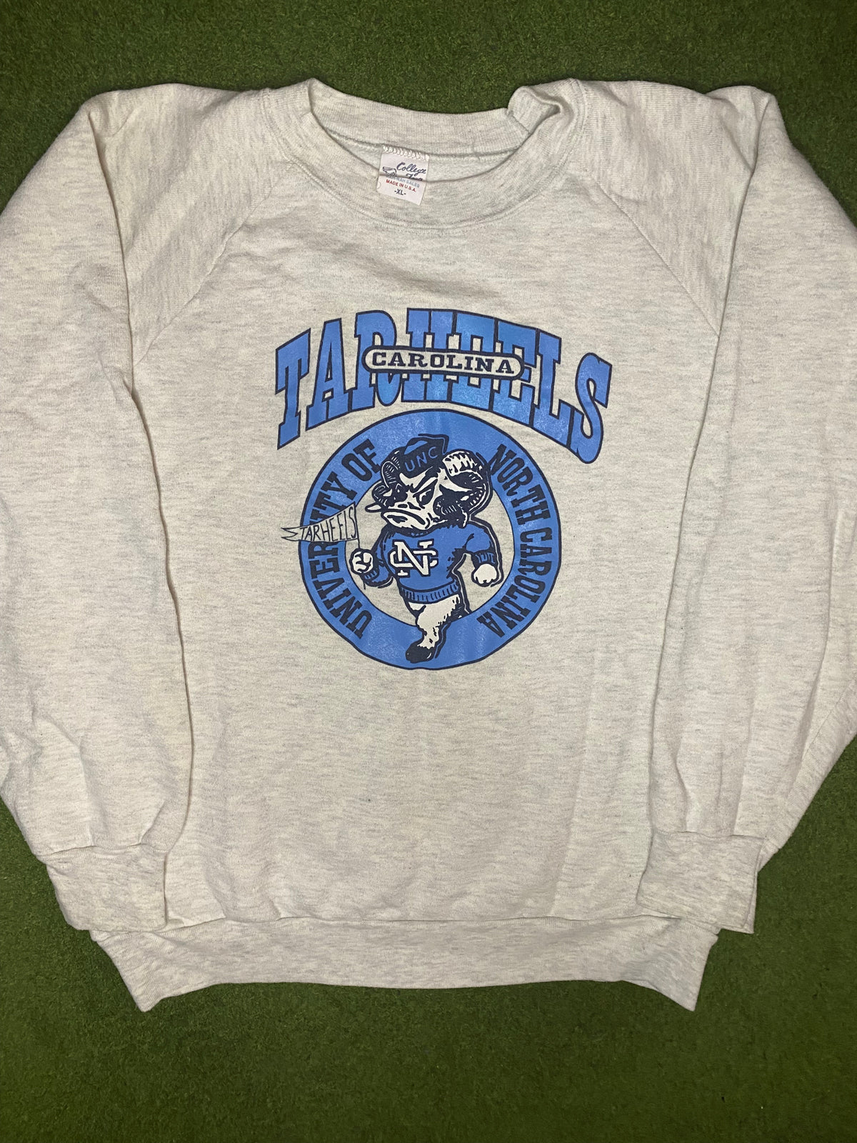 80s North Carolina Tar Heels - Vintage College Sweatshirt (XL) - Gametime Vintage