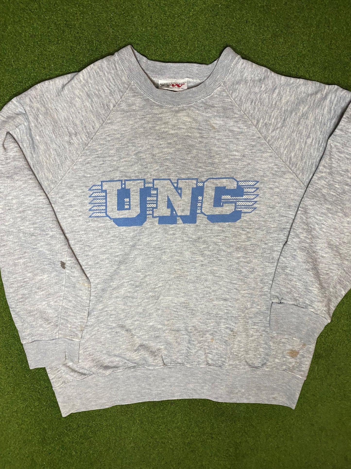 80s UNC Tar Heels - Vintage College Sweatshirt (XL) - Gametime Vintage