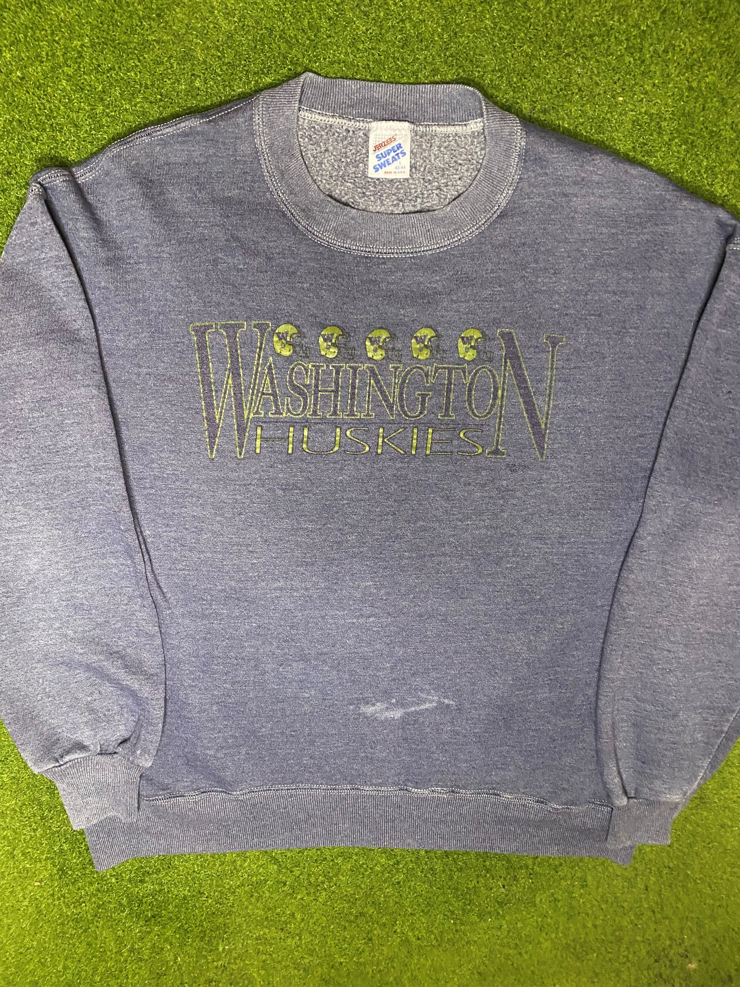 80s Washington Huskies - Vintage College Football Sweatshirt (Large) - Gametime Vintage