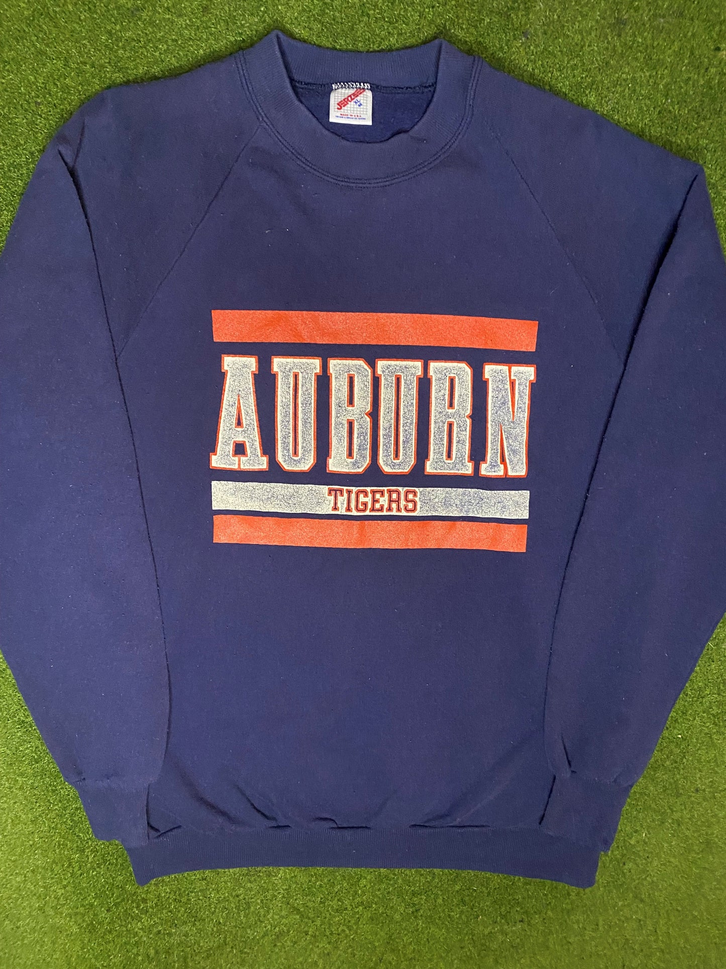 90s Auburn Tigers - Vintage College Sweatshirt (XL) - Gametime Vintage