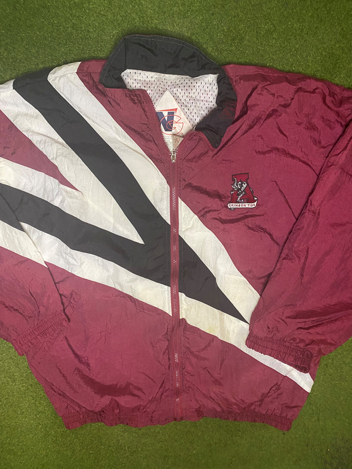 90s Alabama Crimson Tide - Vintage College Windbreaker (Large) - Gametime Vintage