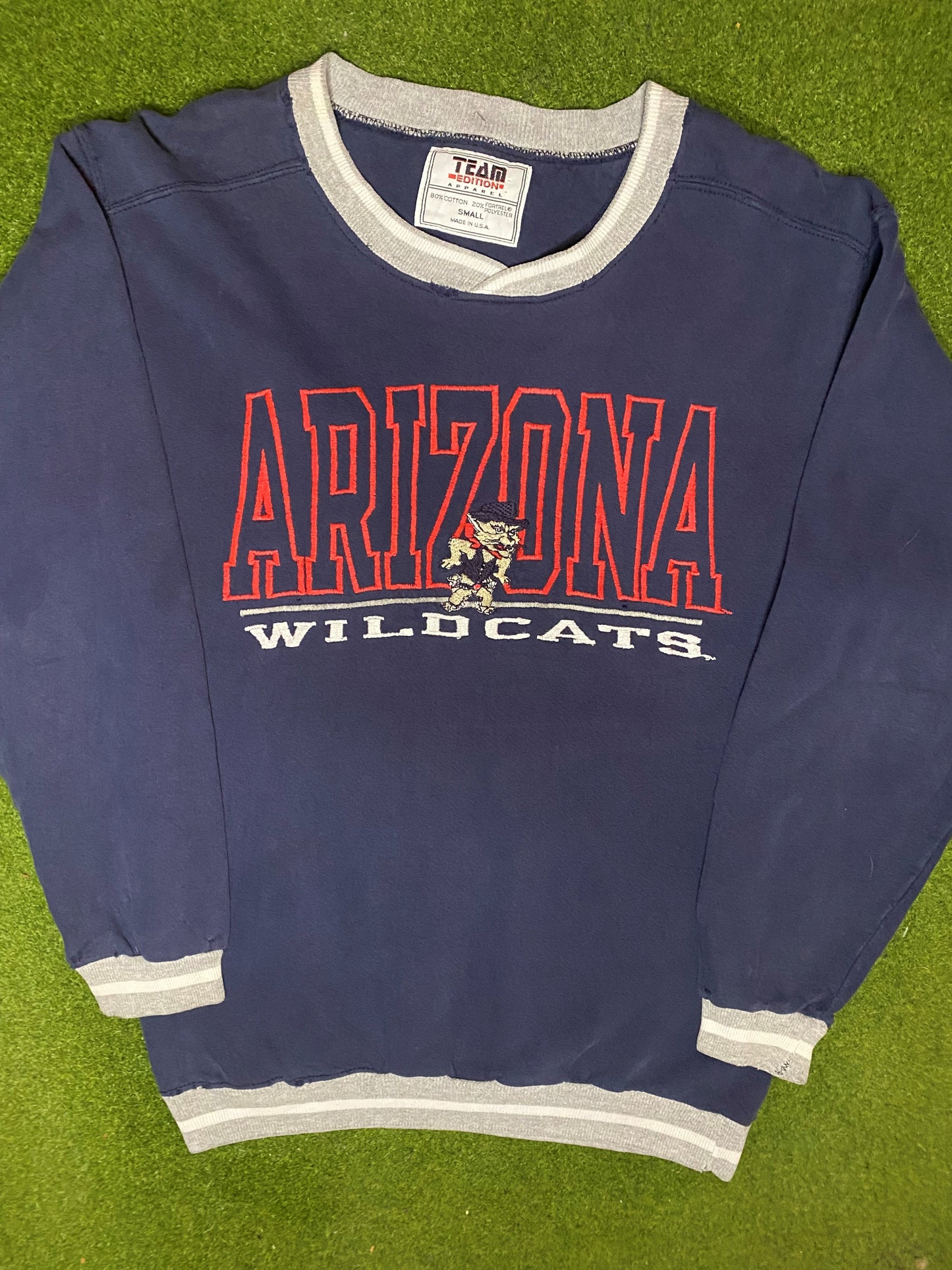 90s Arizona Wildcats - Vintage College Sweatshirt (Small) - Gametime Vintage