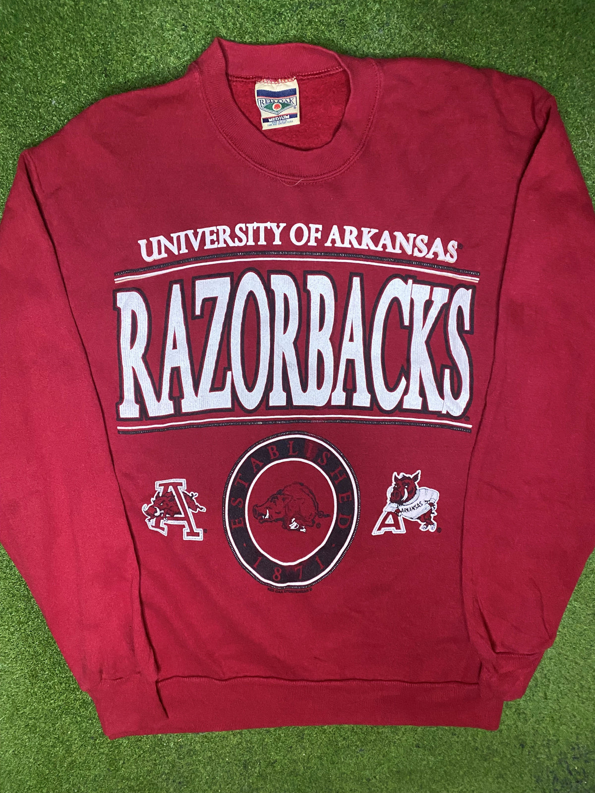 90s Arkansas Razorbacks - Vintage College Sweatshirt (Medium) - Gametime Vintage