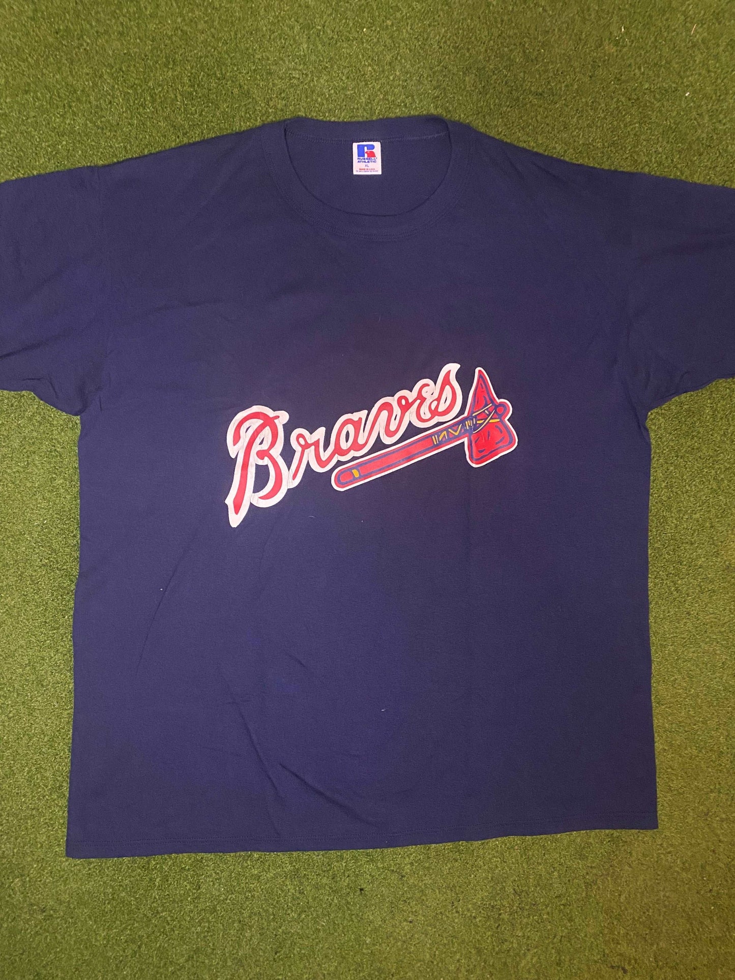 90s Atlanta Braves - Vintage MLB T-Shirt (XL) - Gametime Vintage