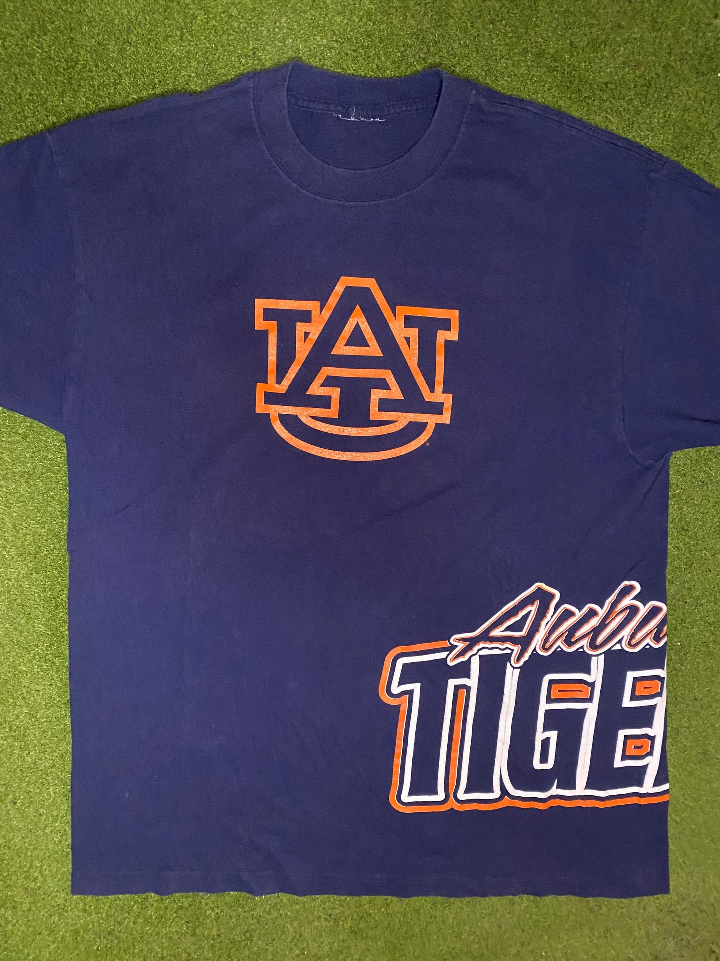 90s Auburn Tigers - Wrap Around - Vintage College T-Shirt (XL) - Gametime Vintage