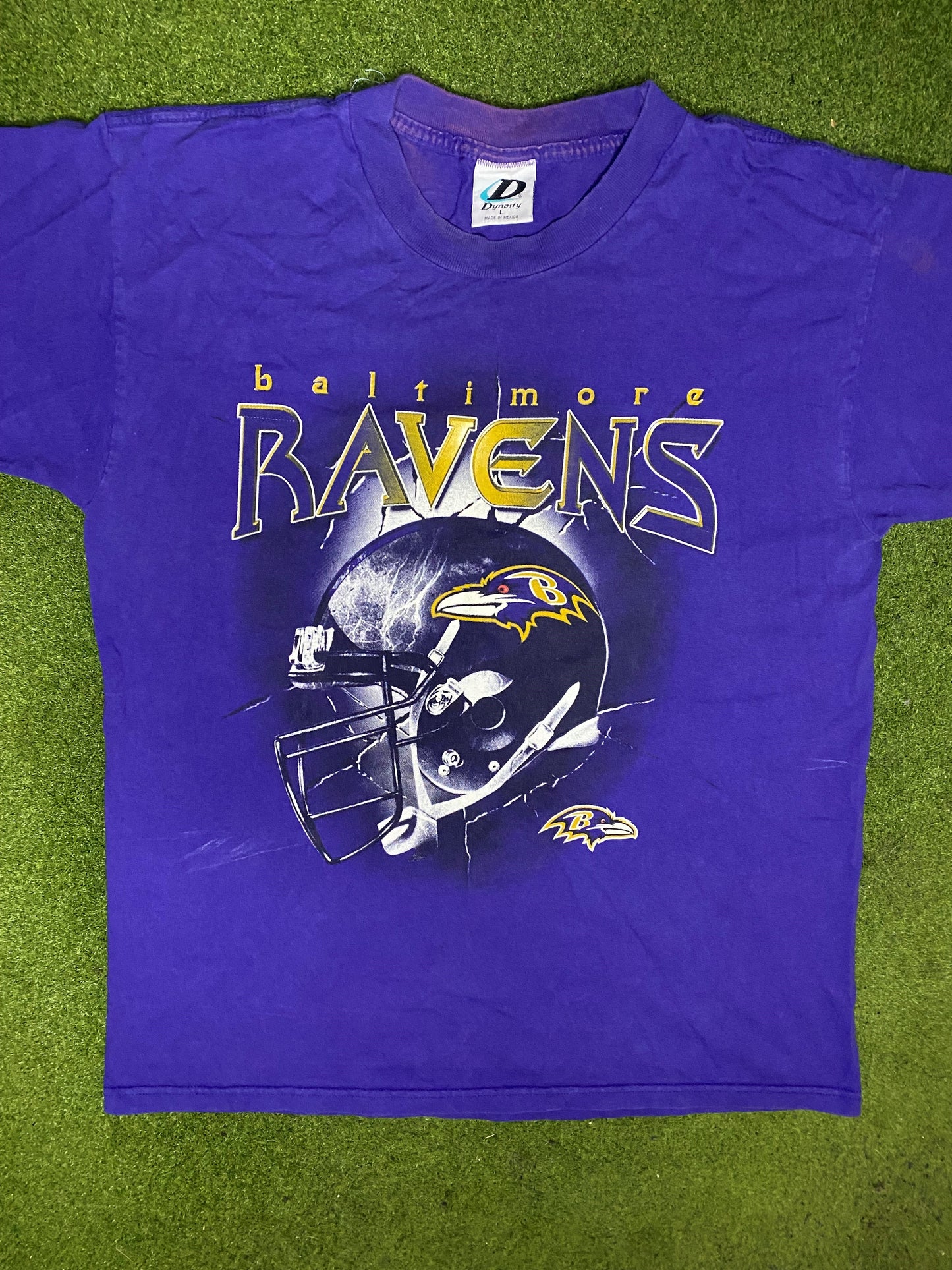 90s Baltimore Ravens - Vintage NFL T-Shirt (Large) - Gametime Vintage