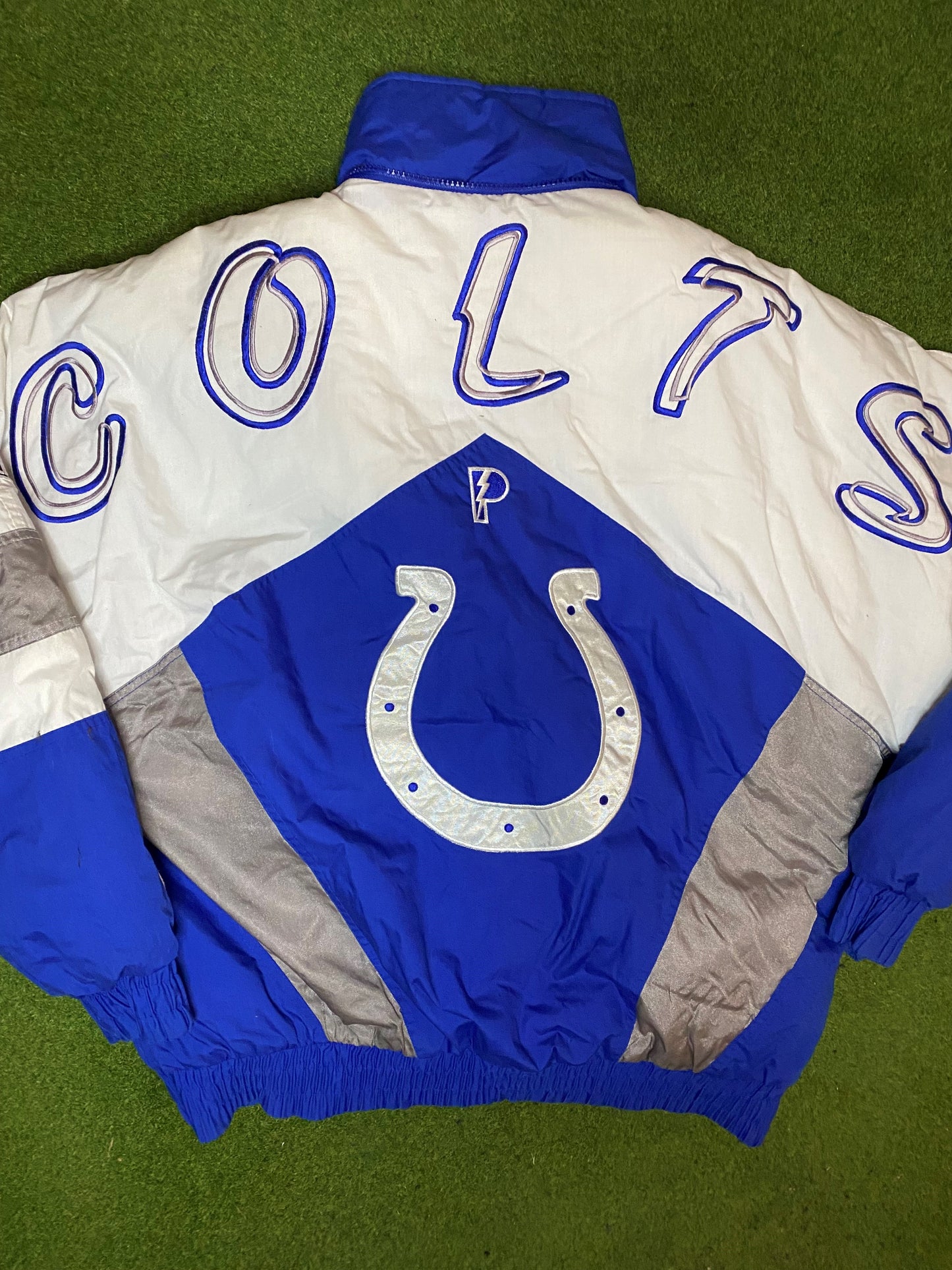 90s Indianapolis Colts - Vintage NFL Winter Jacket (Large) - Gametime Vintage