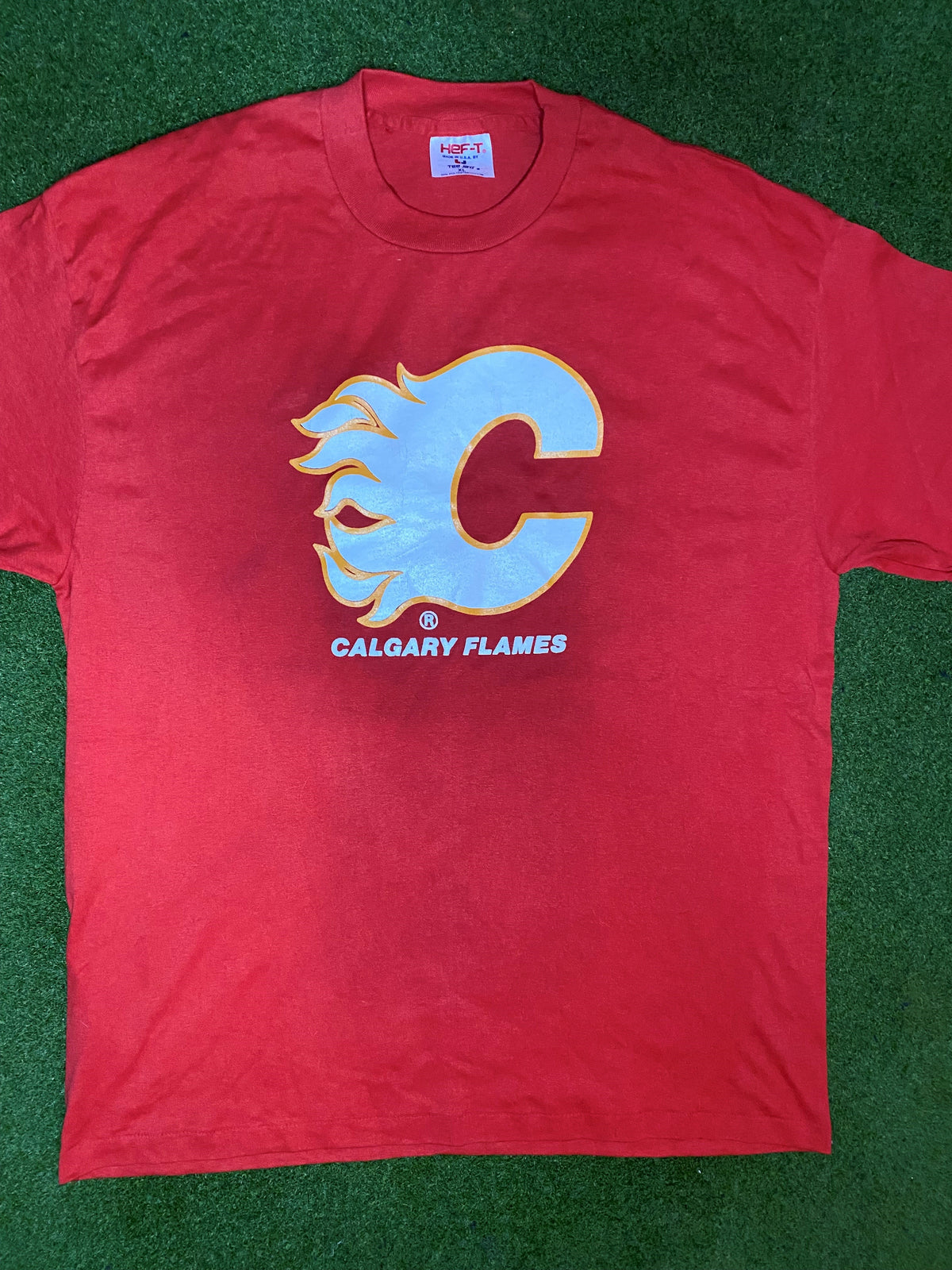 90s Calgary Flames - Vintage NHL Tee (XL) - Gametime Vintage