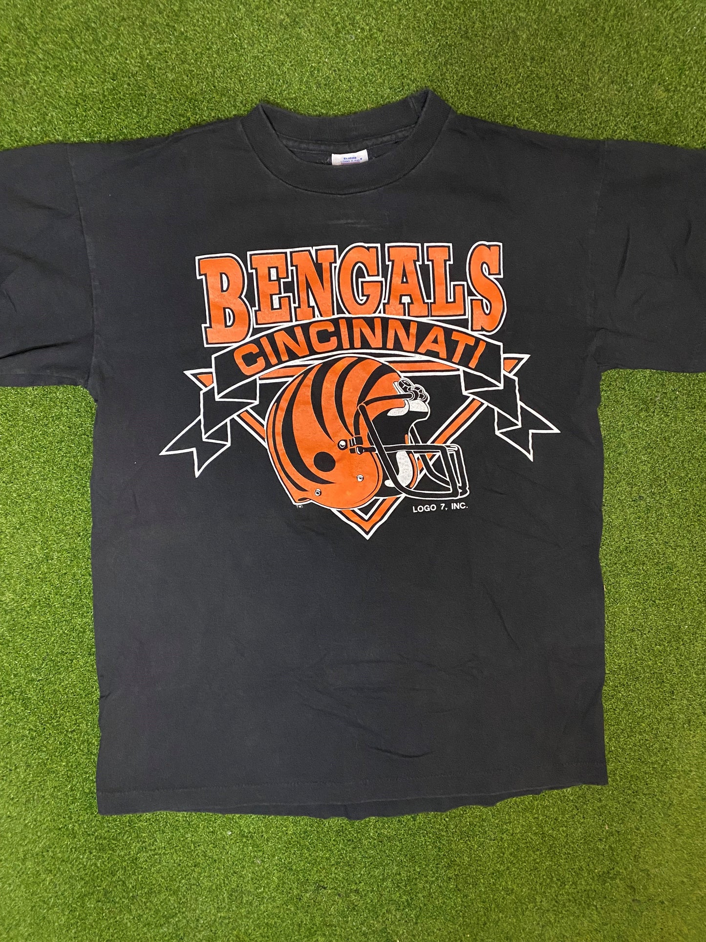 90s Cincinnati Bengals - Vintage NFL T-Shirt (Medium) - Gametime Vintage