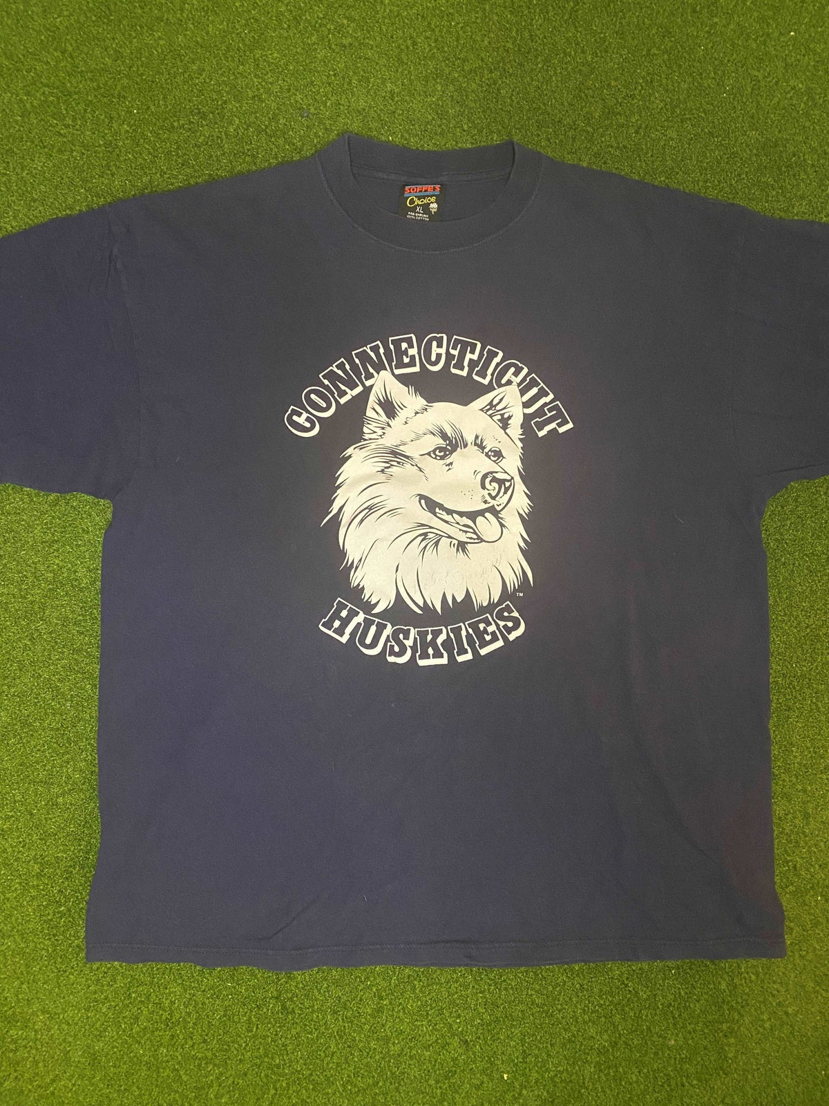 90s Connecticut Huskies - Big Logo - Vintage College Tee Shirt (XL) - Gametime Vintage