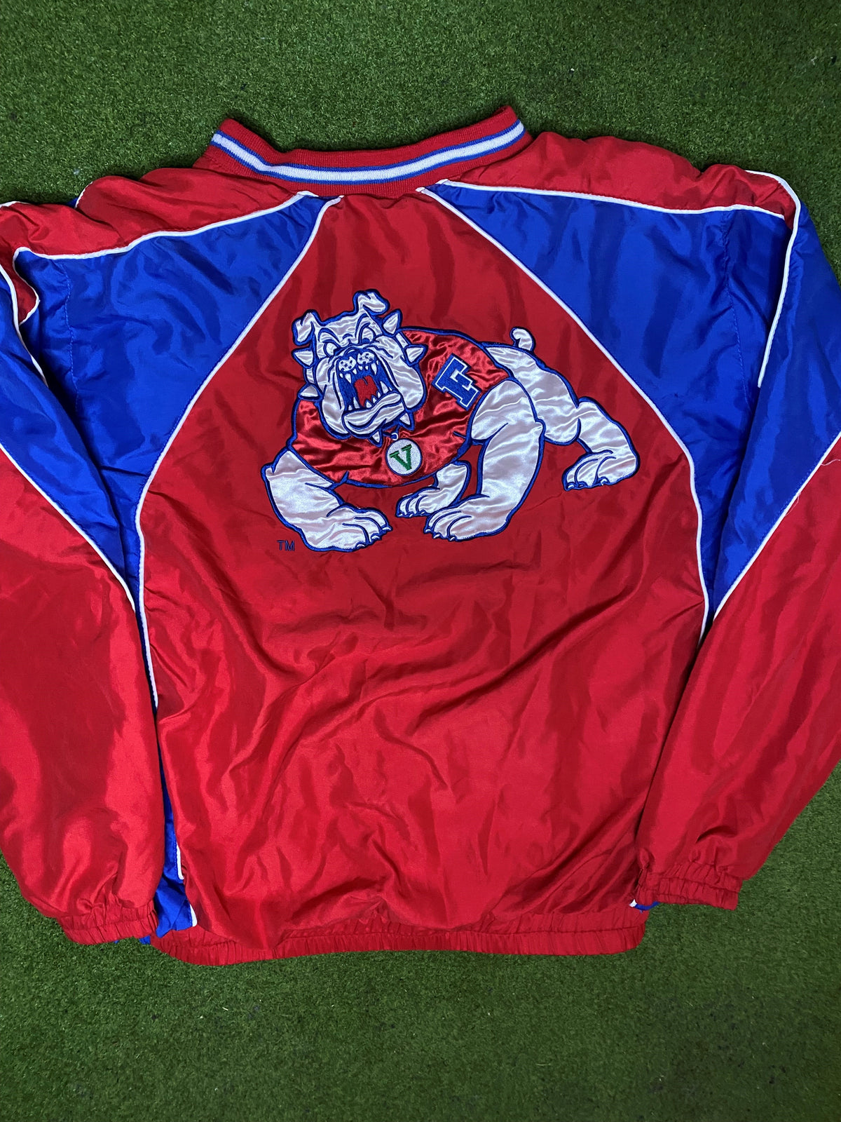 90s Fresno State Bulldogs - Vintage College Pullover (Large) - Gametime Vintage