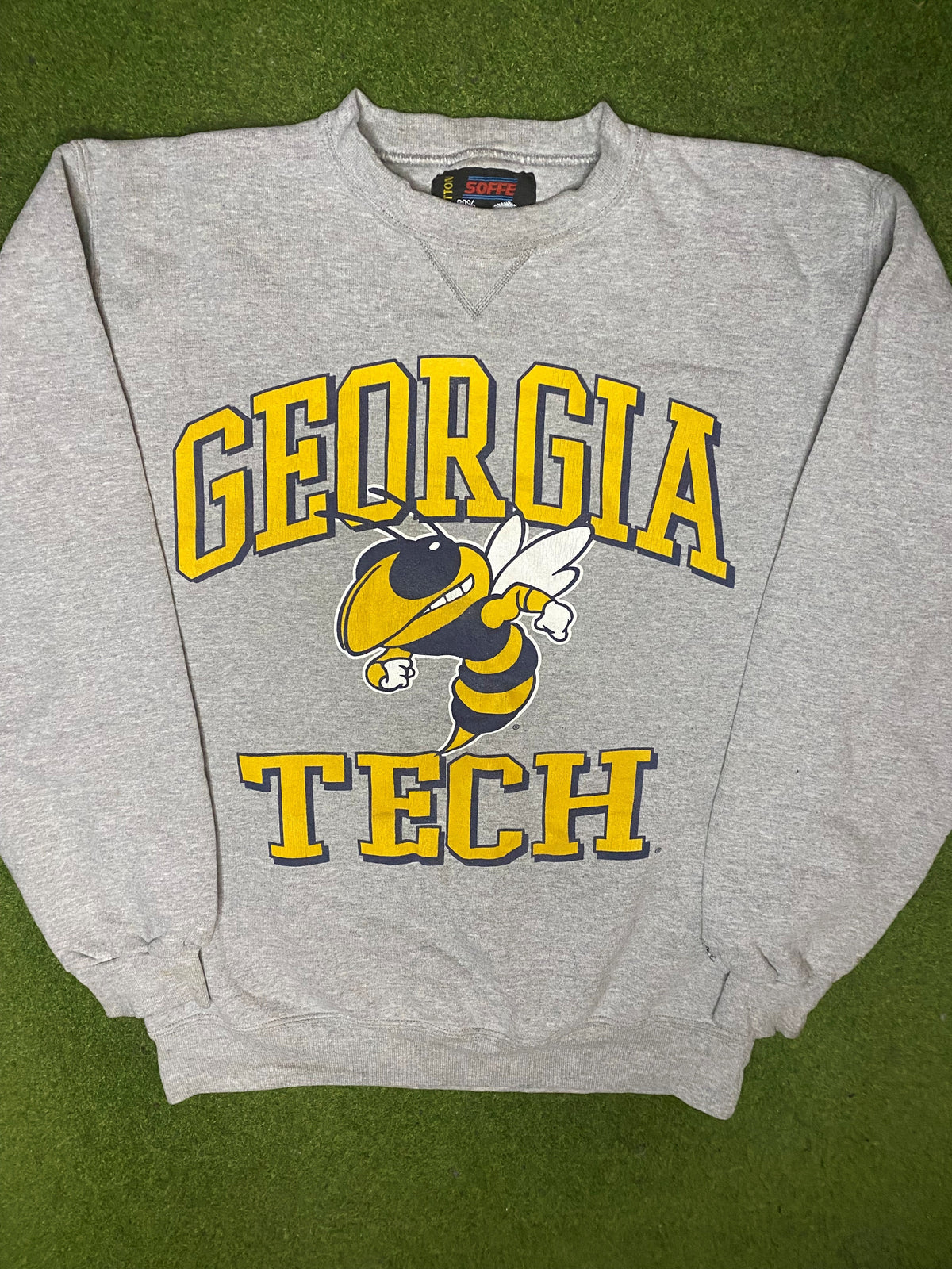 90s Georgia Tech Yellow Jackets - Vintage College Sweatshirt (Medium) - Gametime Vintage