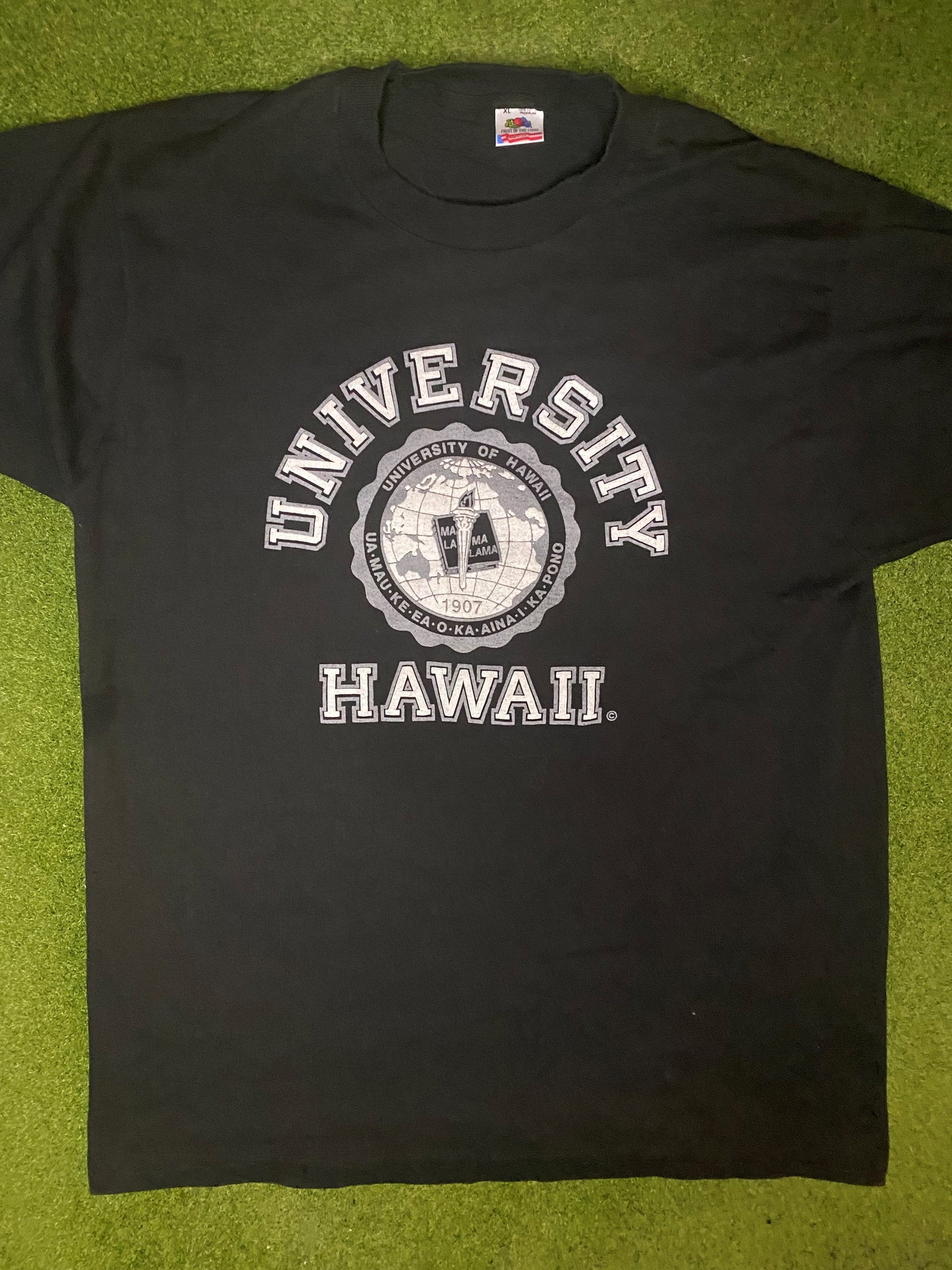 90s Hawaii Rainbow Warriors - Vintage University T-Shirt (XL) - Gametime Vintage