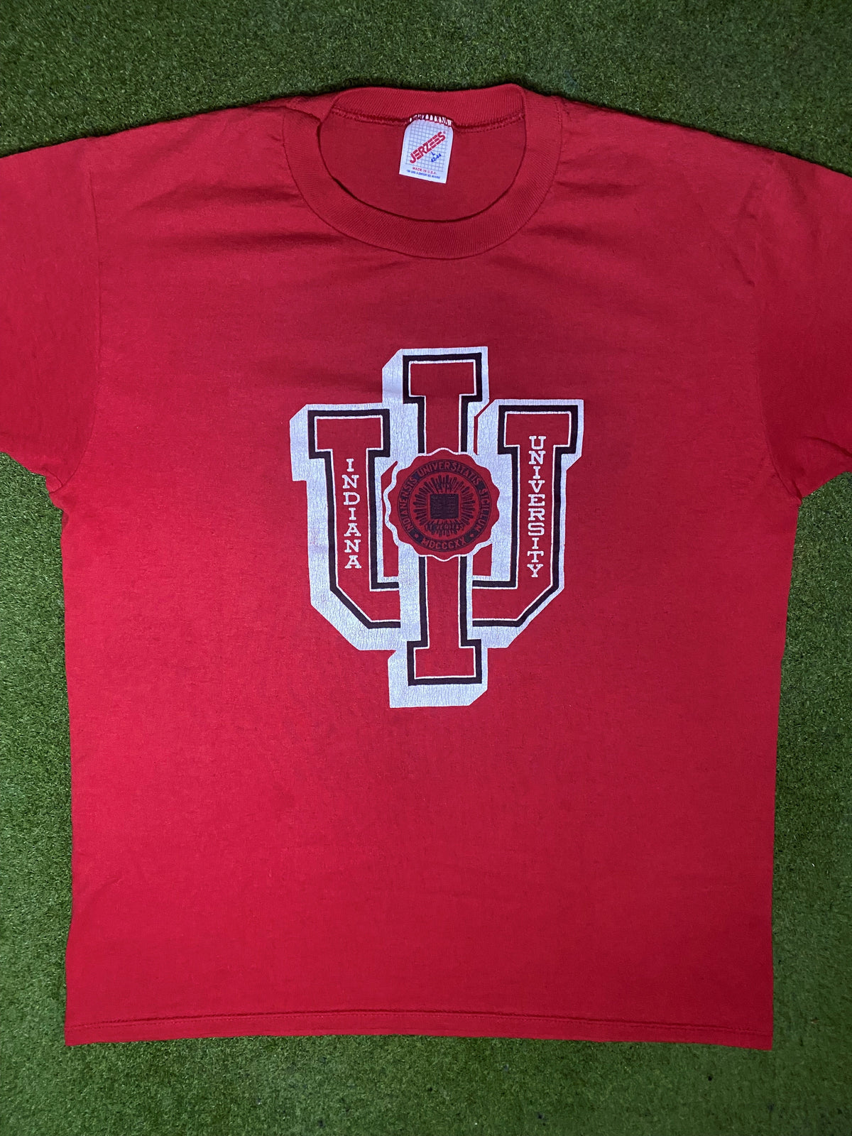 90s Indiana Hoosiers - Vintage College Tee (Large) - Gametime Vintage