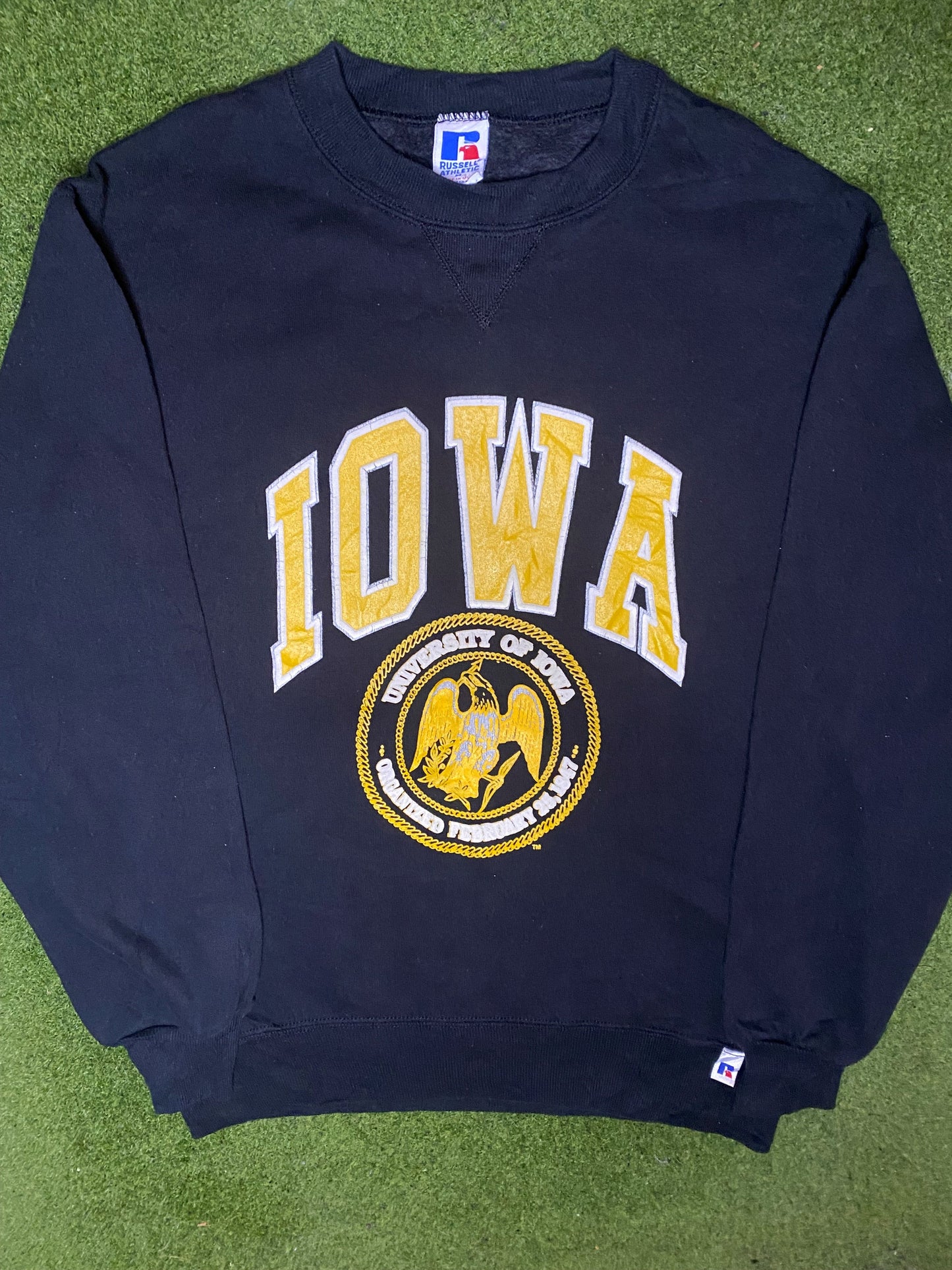 90s Iowa Hawkeyes - Vintage University Sweatshirt (Medium) - Gametime Vintage