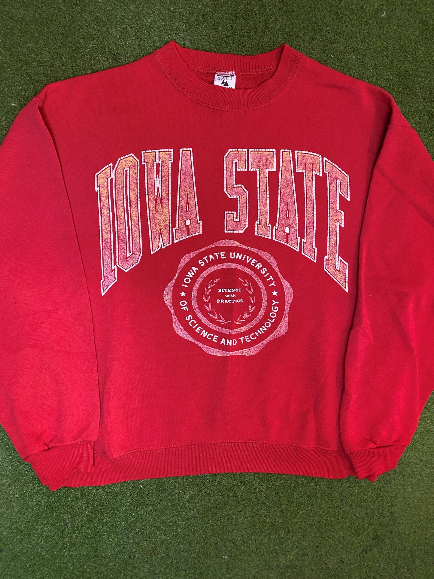 90s Iowa State Cyclones - Vintage College Sweatshirt (XL) - Gametime Vintage