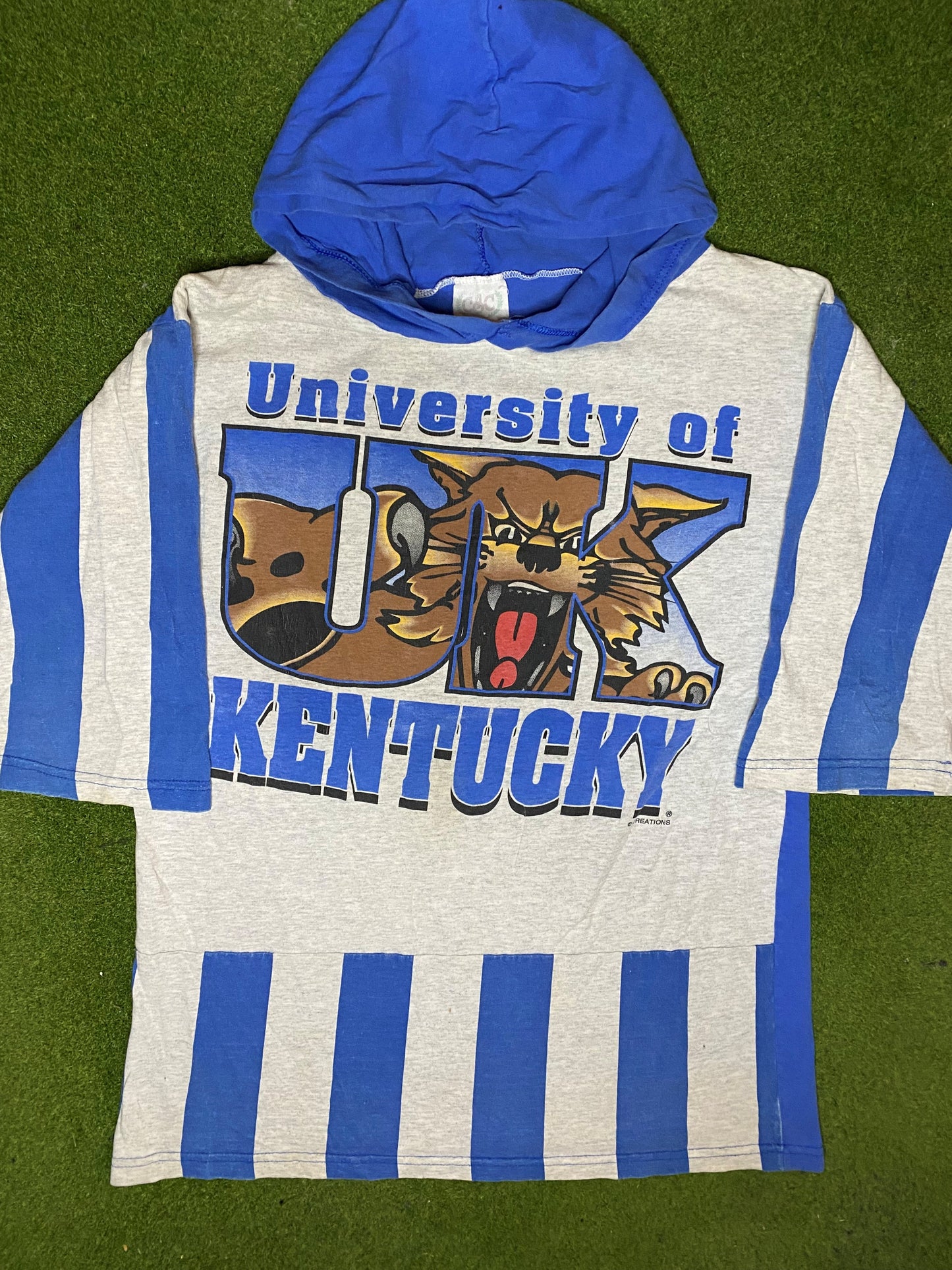 90s Kentucky Wildcats - Vintage College Hoodie (Medium) - Gametime Vintage