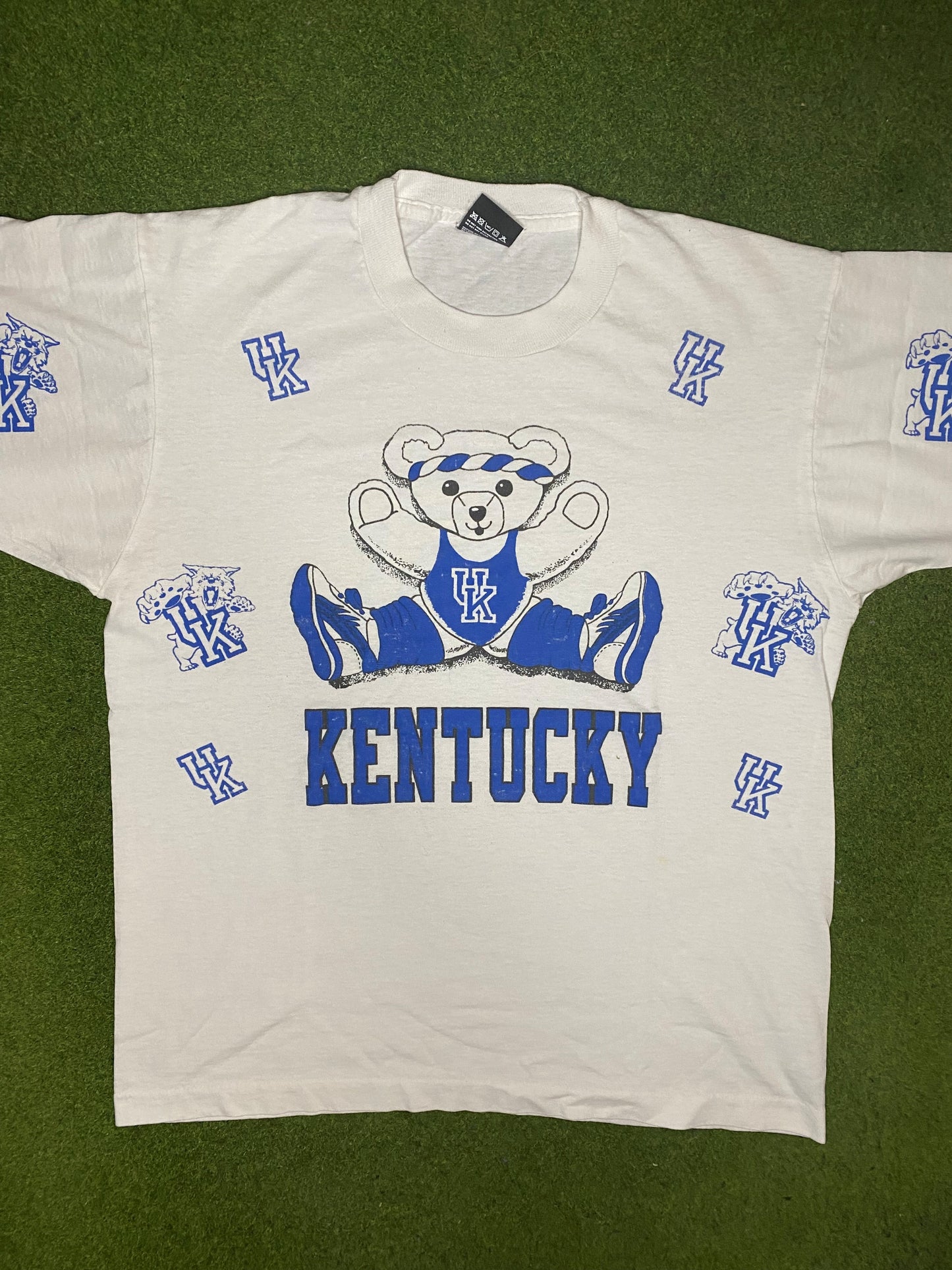 90s Kentucky Wildcats - Vintage College T-Shirt (Large) - Gametime Vintage