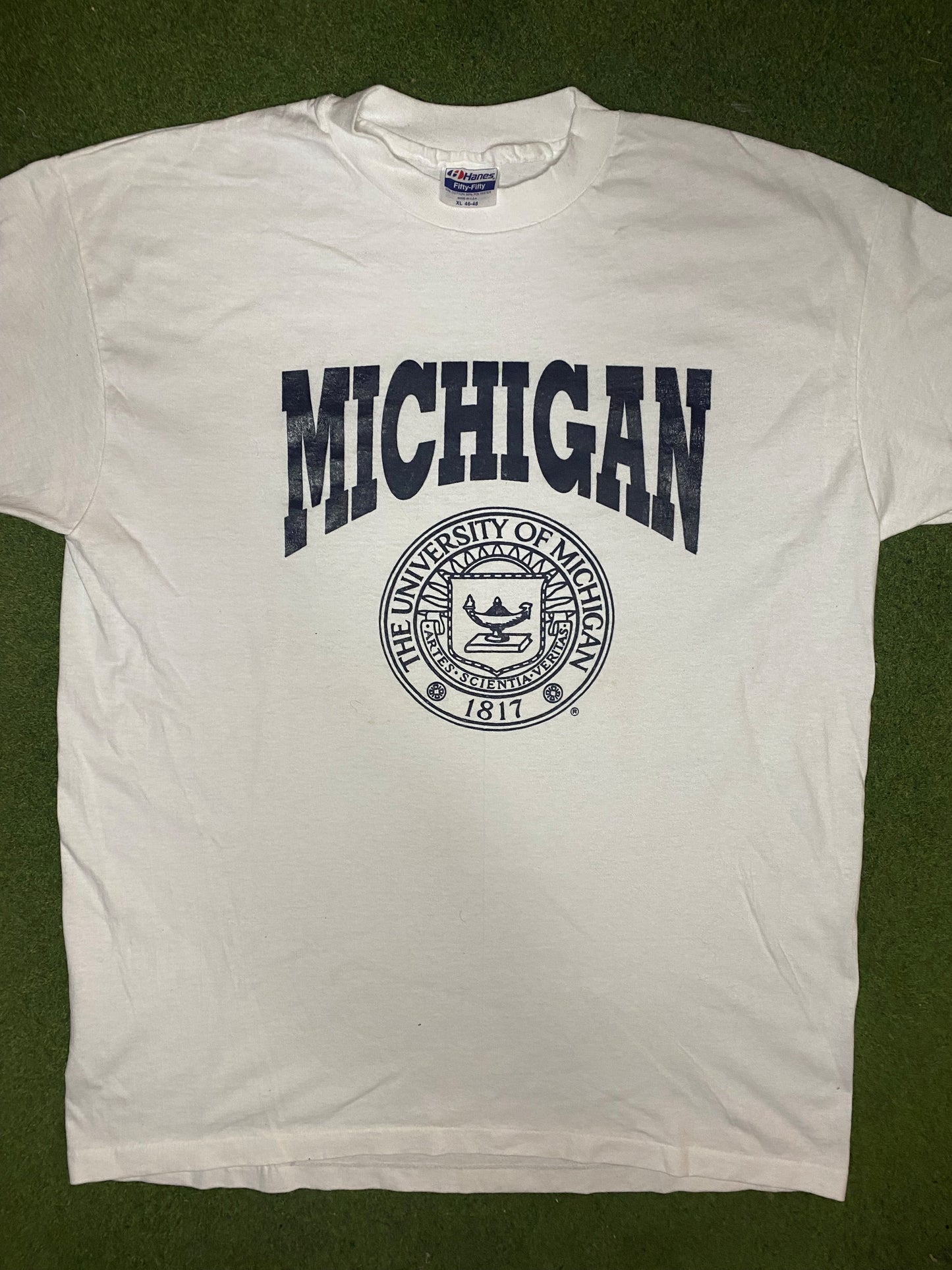 90s Michigan Wolverines - Vintage University Tee (XL) - Gametime Vintage