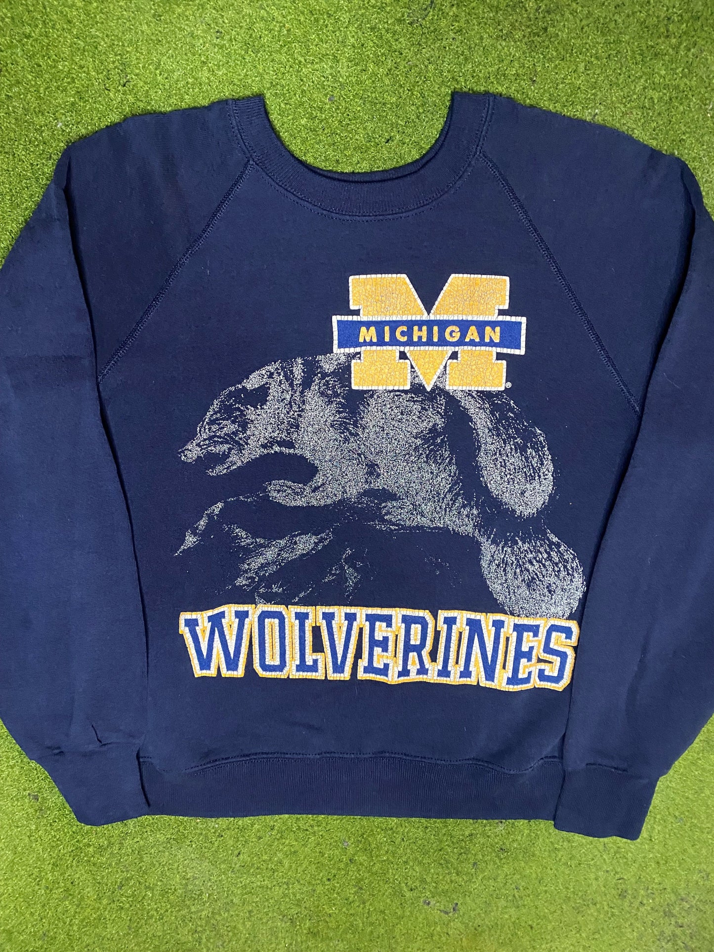 90s Michigan Wolverines - Vintage College Sweatshirt (Large) - Gametime Vintage