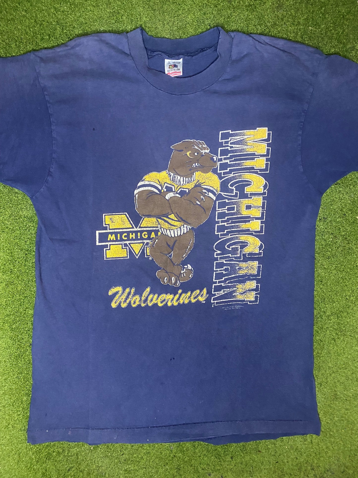 90s Michigan Wolverines - Vintage College T-Shirt (Large) - Gametime Vintage