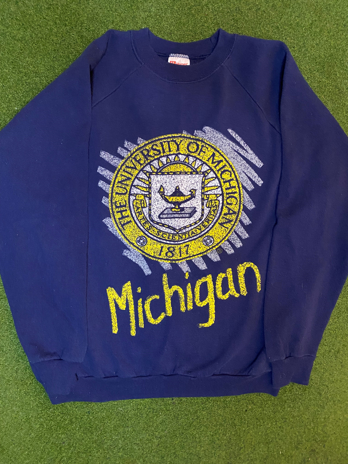 90s Michigan Wolverines - Vintage University Sweatshirt (Large) - Gametime Vintage
