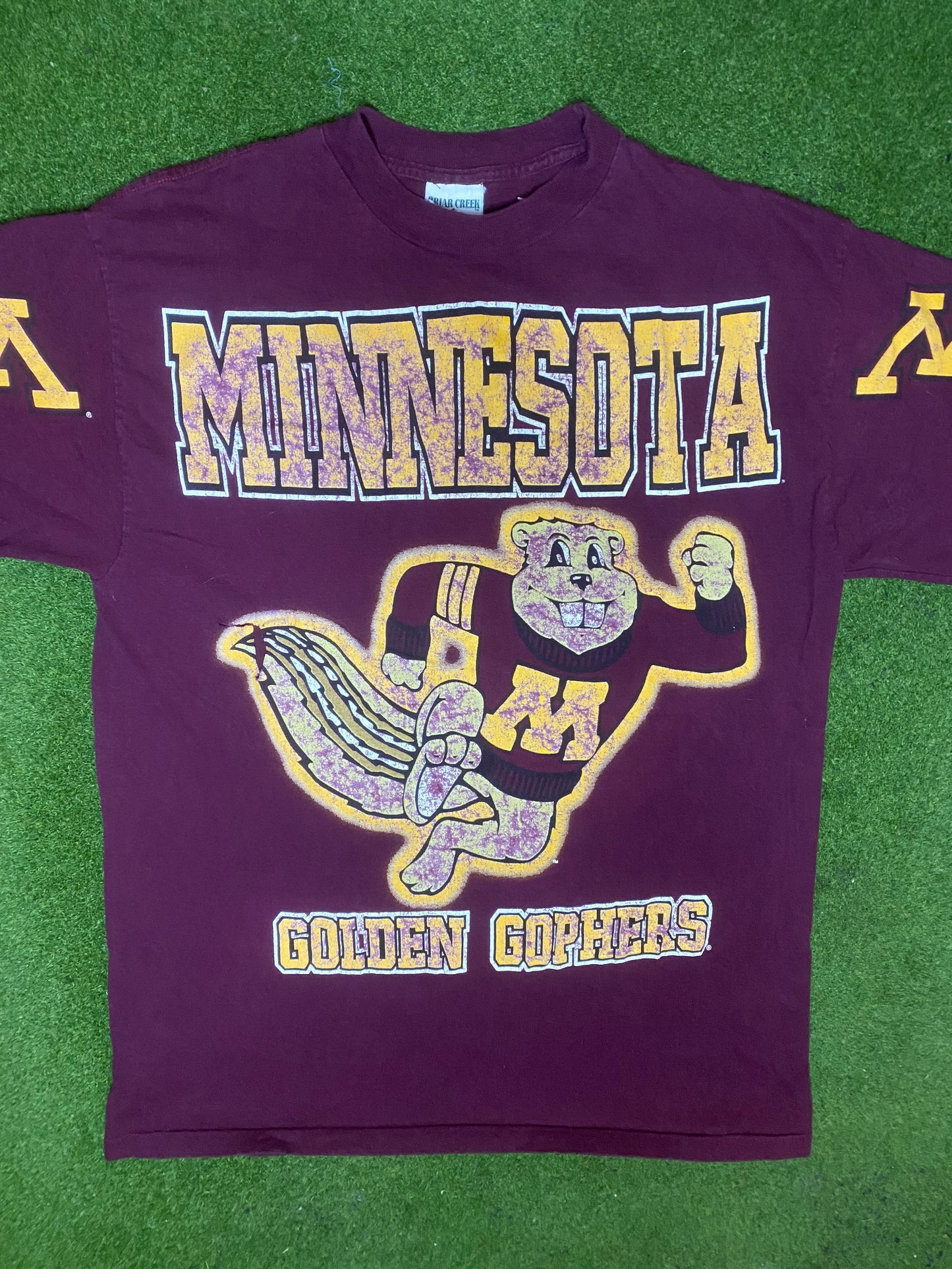 90s Minnesota Golden Gophers - Vintage College T-Shirt (Large) - Gametime Vintage