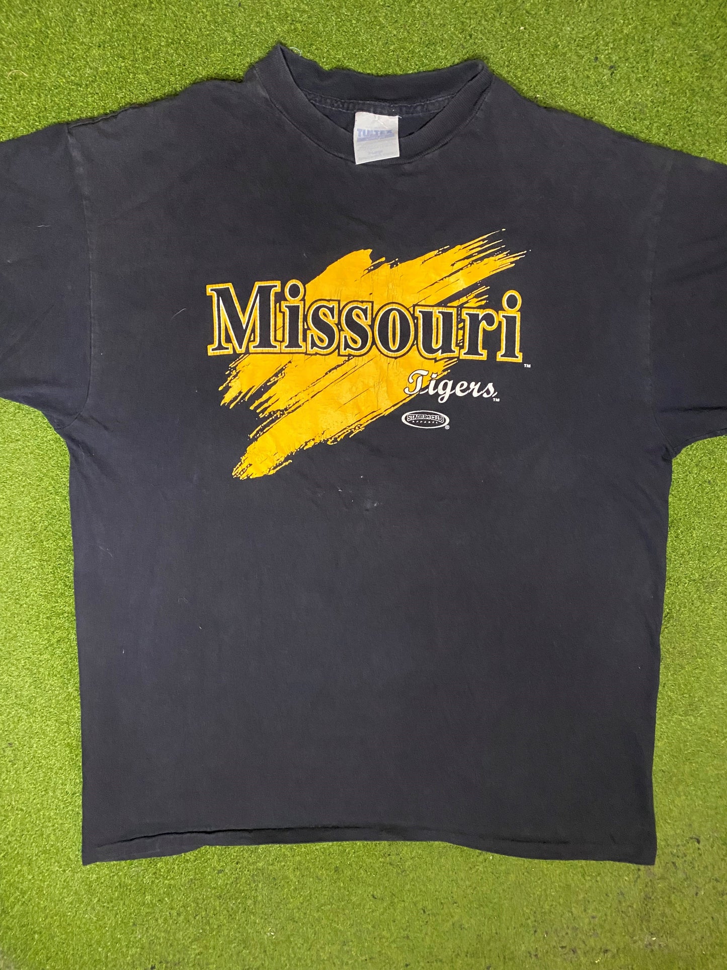 90s Missouri Tigers - Vintage College T-Shirt (XL) - Gametime Vintage