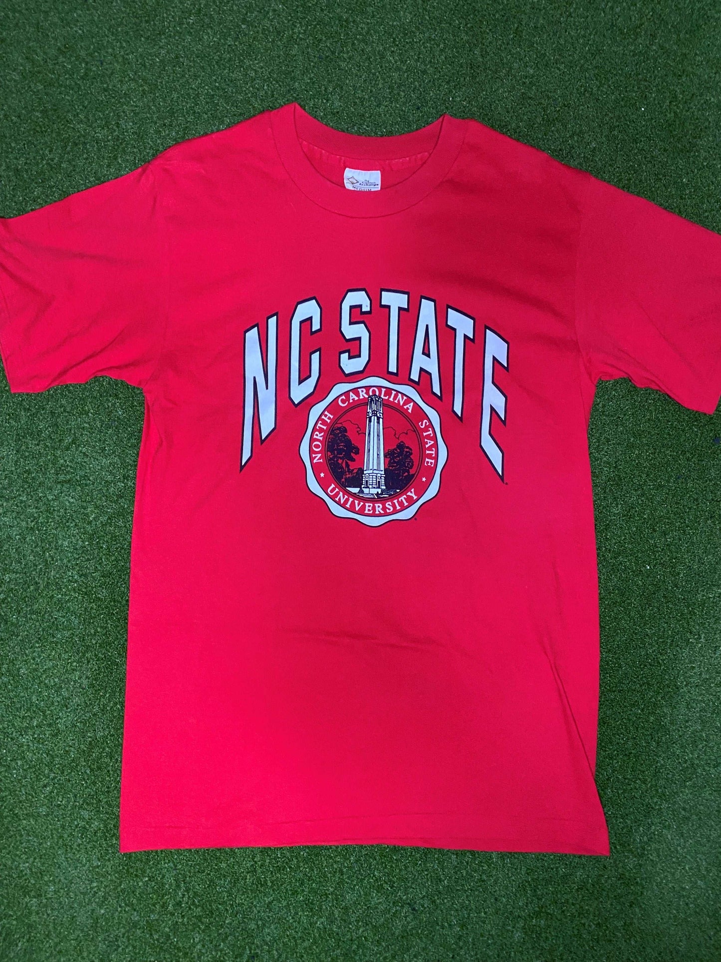 90s NC State Wolfpack - Vintage College Tee Shirt (Medium) - Gametime Vintage