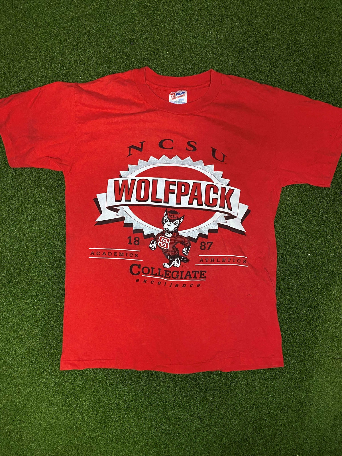 90s NC State Wolfpack - Vintage College Tee Shirt (Medium) - Gametime Vintage