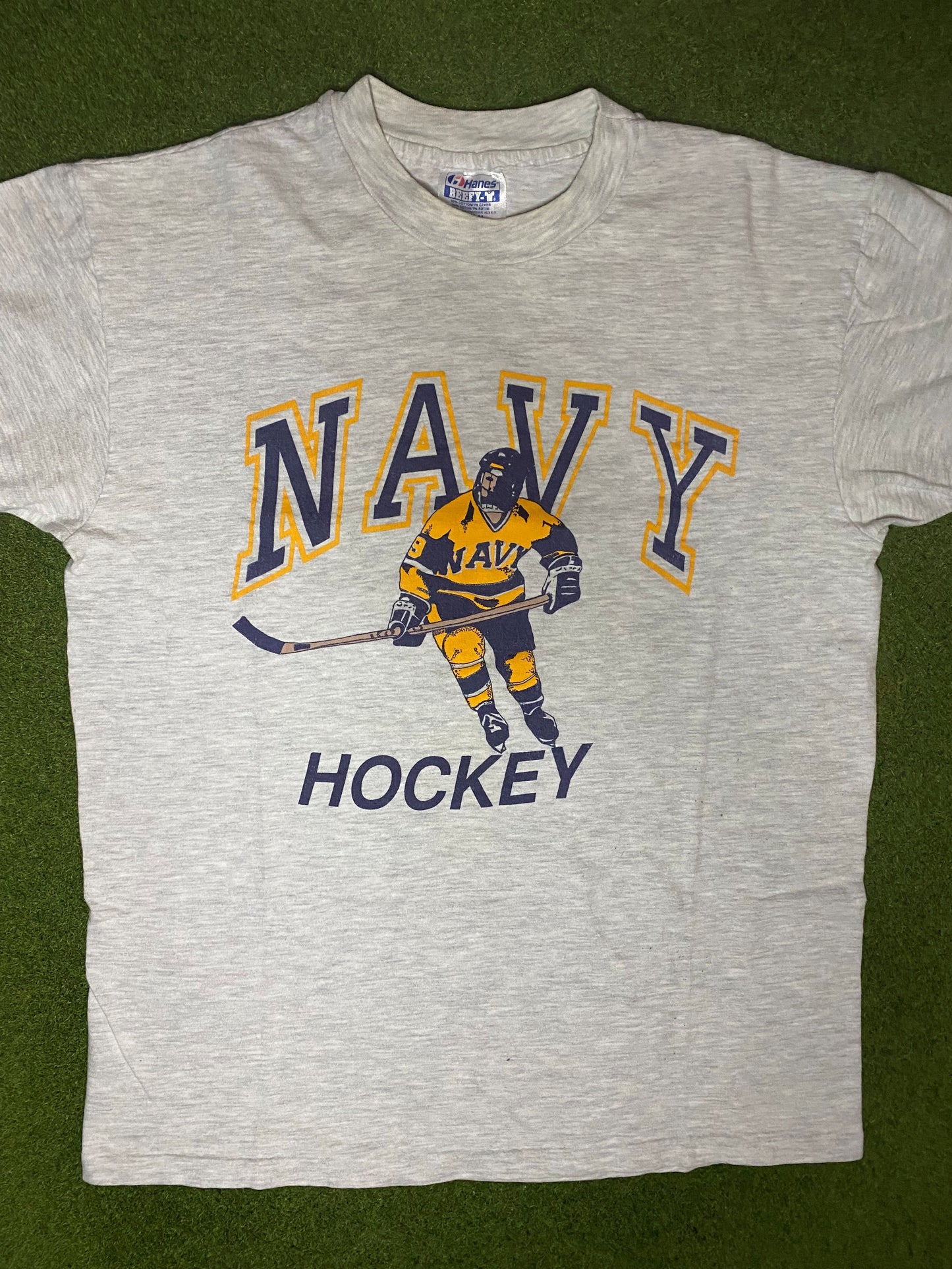 90s Navy Midshipmen - Vintage College Hockey T Shirt (Large) - Gametime Vintage