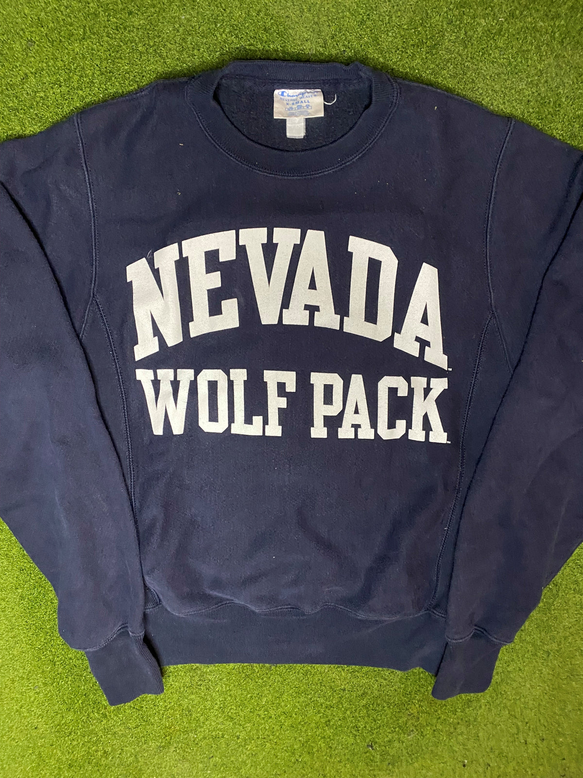 90s Nevada Wolf Pack - Reverse Weave - Vintage College Sweatshirt (X-Small) - Gametime Vintage