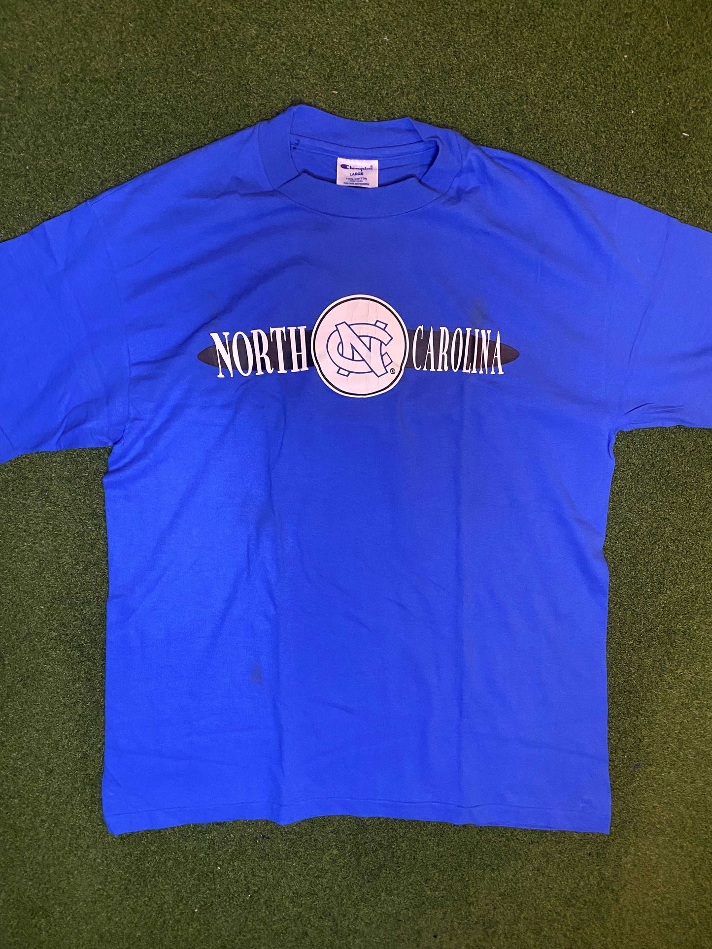 90s North Carolina Tar Heels - Vintage College Tee Shirt (Large) - Gametime Vintage