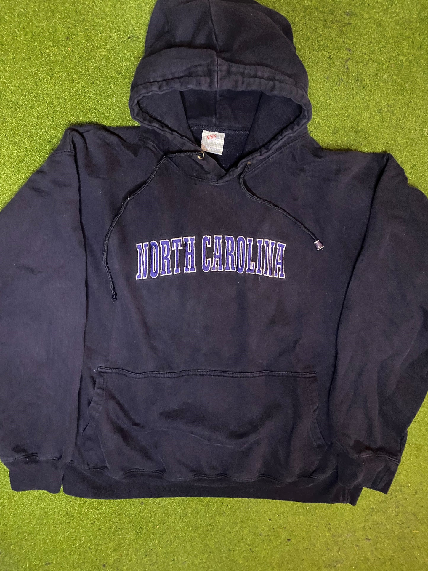 90s North Carolina Tar Heels - Vintage College Hoodie (Large) - Gametime Vintage