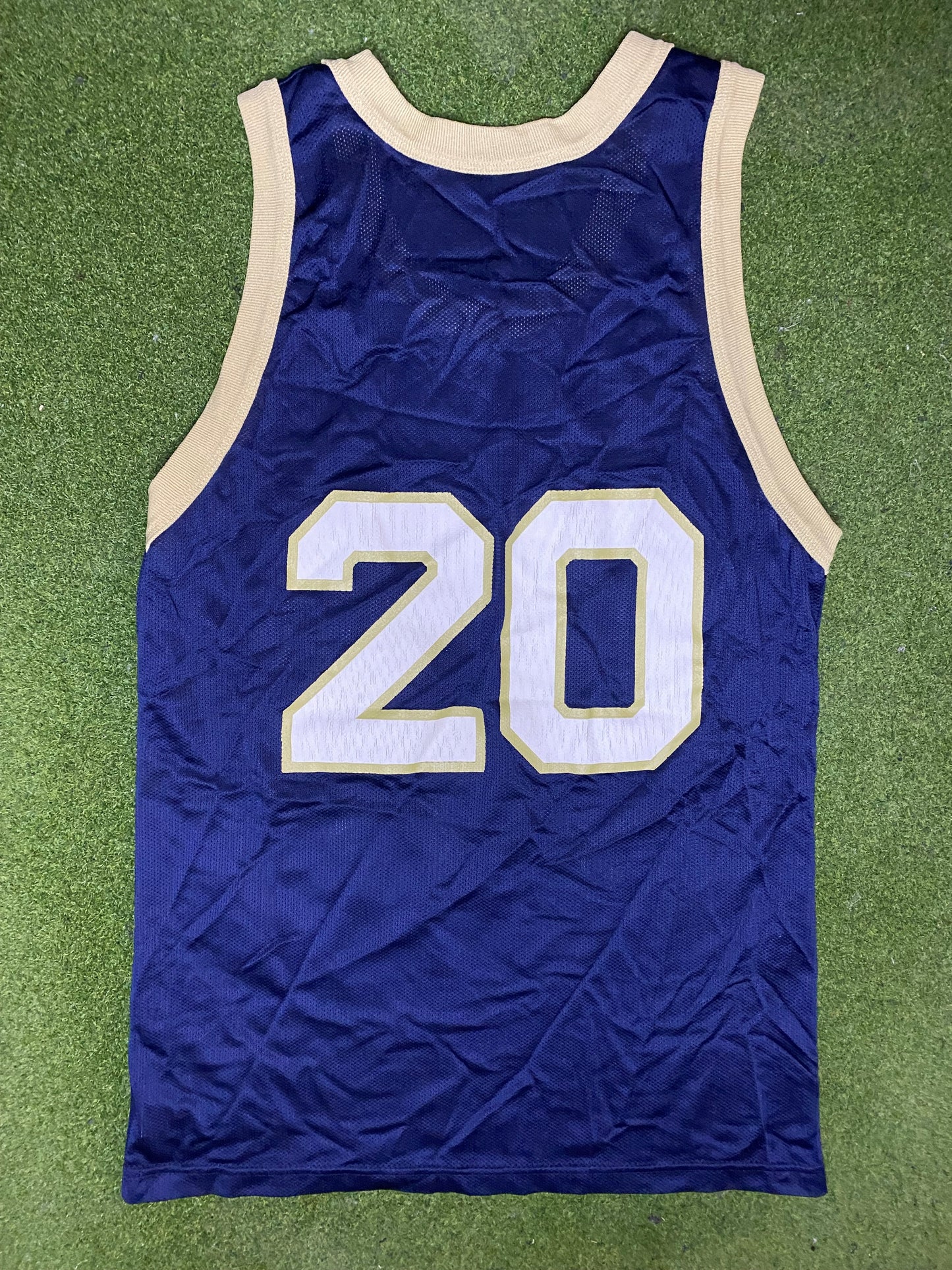 90s Notre Dame Fighting Irish - Vintage College Basketball Jersey (40) - Gametime Vintage