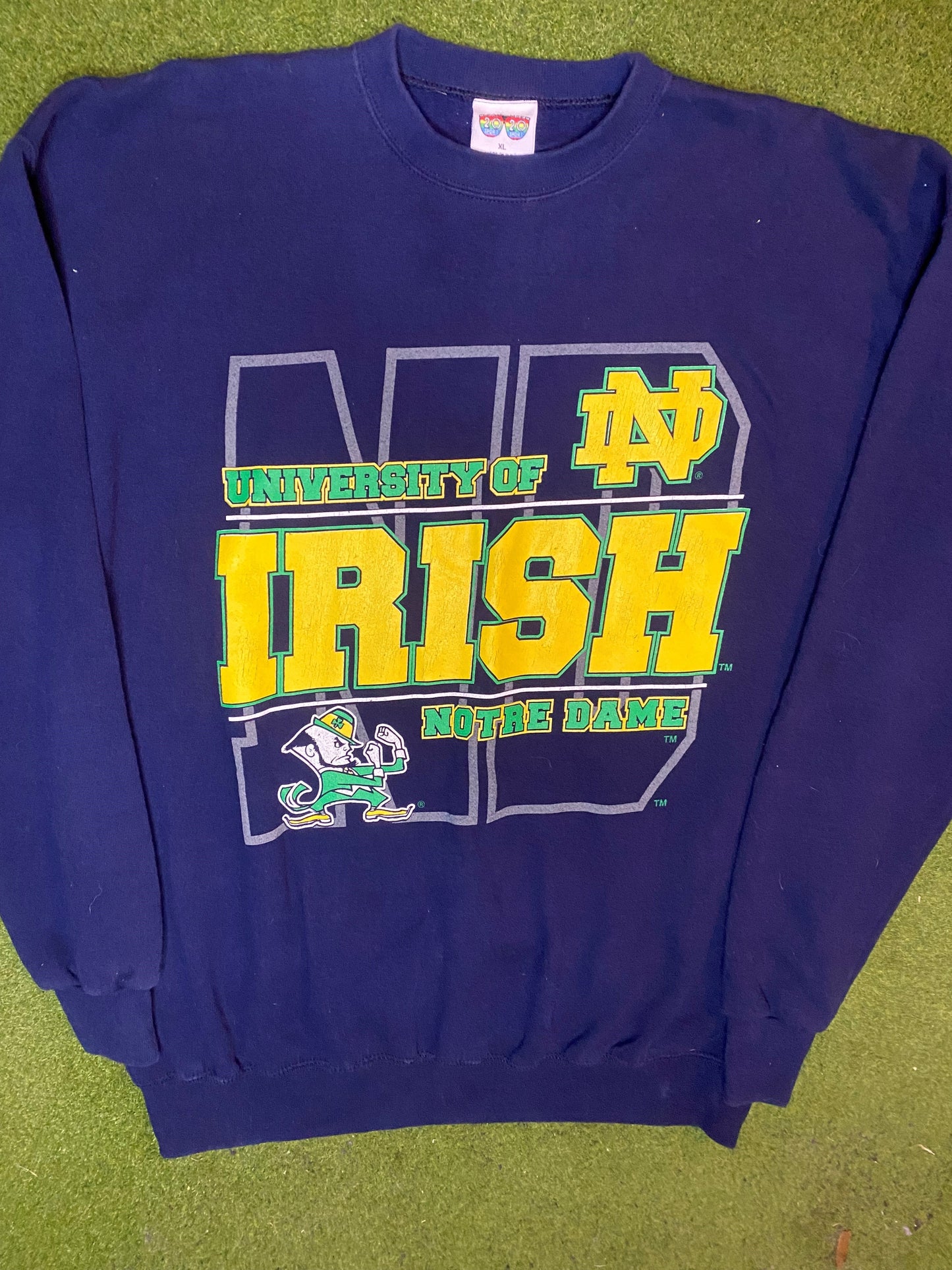 90s Notre Dame Fighting Irish - Vintage College Sweatshirt (XL) - Gametime Vintage