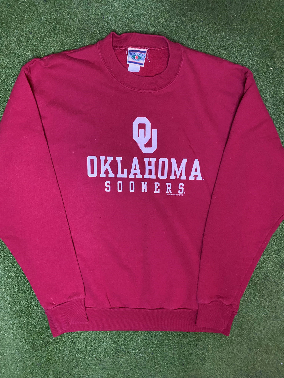 90s Oklahoma Sooners - Vintage College Sweatshirt (Medium) - Gametime Vintage