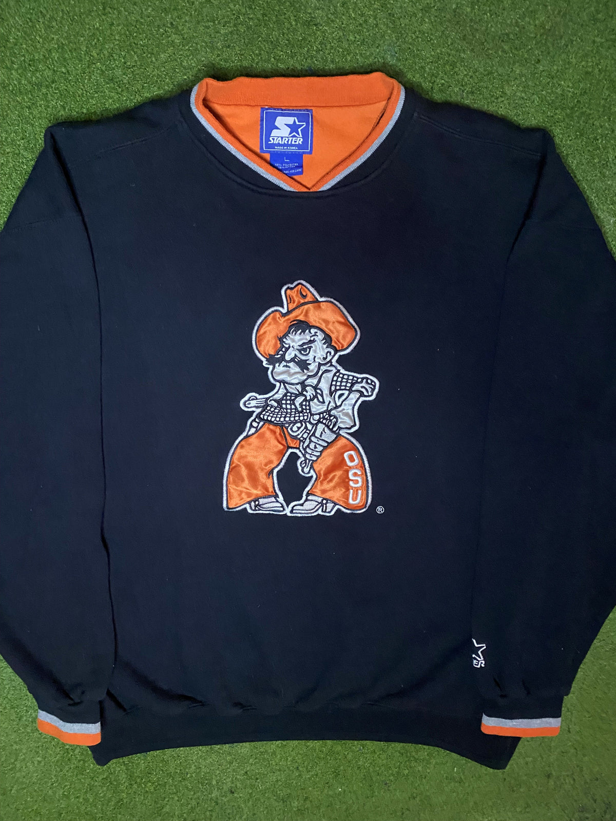 90s Oklahoma State Cowboys - Vintage College Sweatshirt (Large) - Gametime Vintage