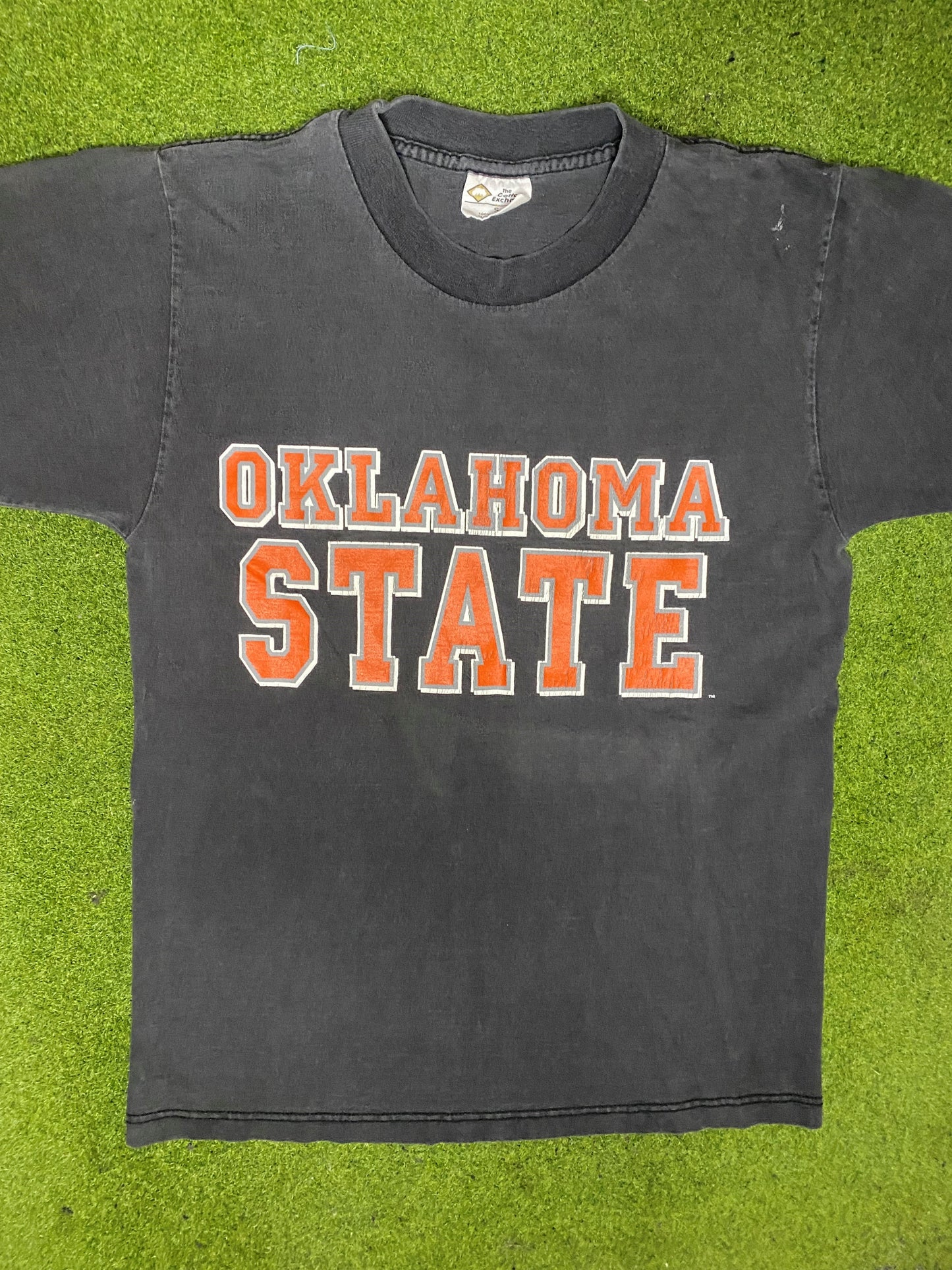 90s Oklahoma State Cowboys - Vintage College T-Shirt (Small) - Gametime Vintage