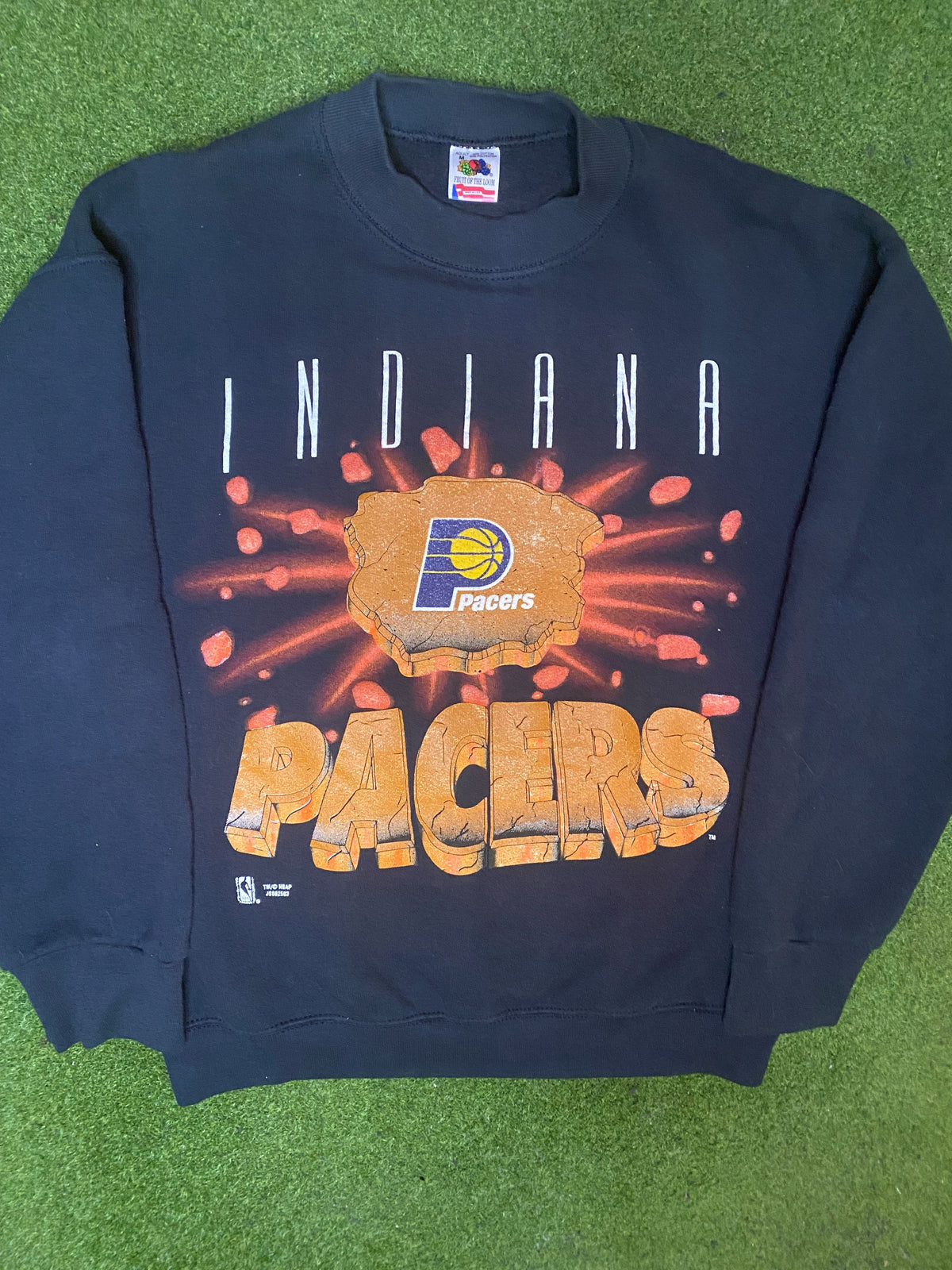 90s Indiana Pacers - Vintage NBA Sweatshirt (Medium) - Gametime Vintage
