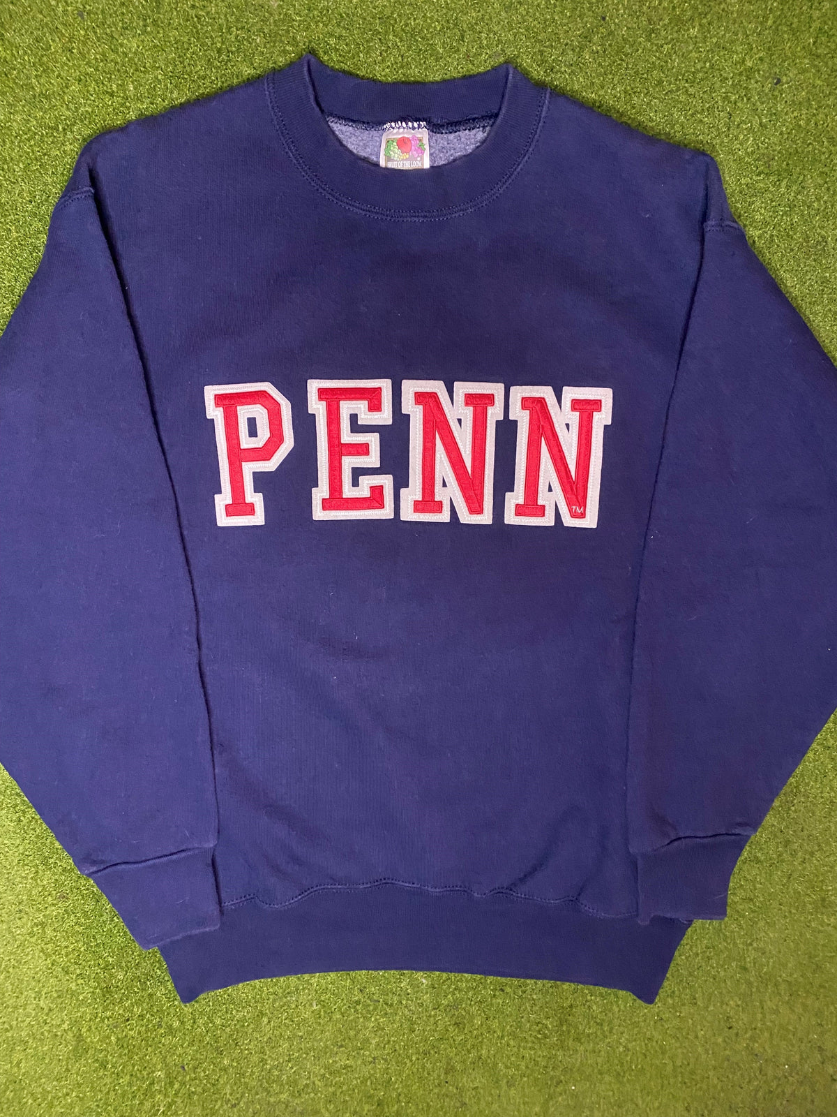 90s Penn Quakers - Vintage Ivy League Sweatshirt (Medium) - Gametime Vintage