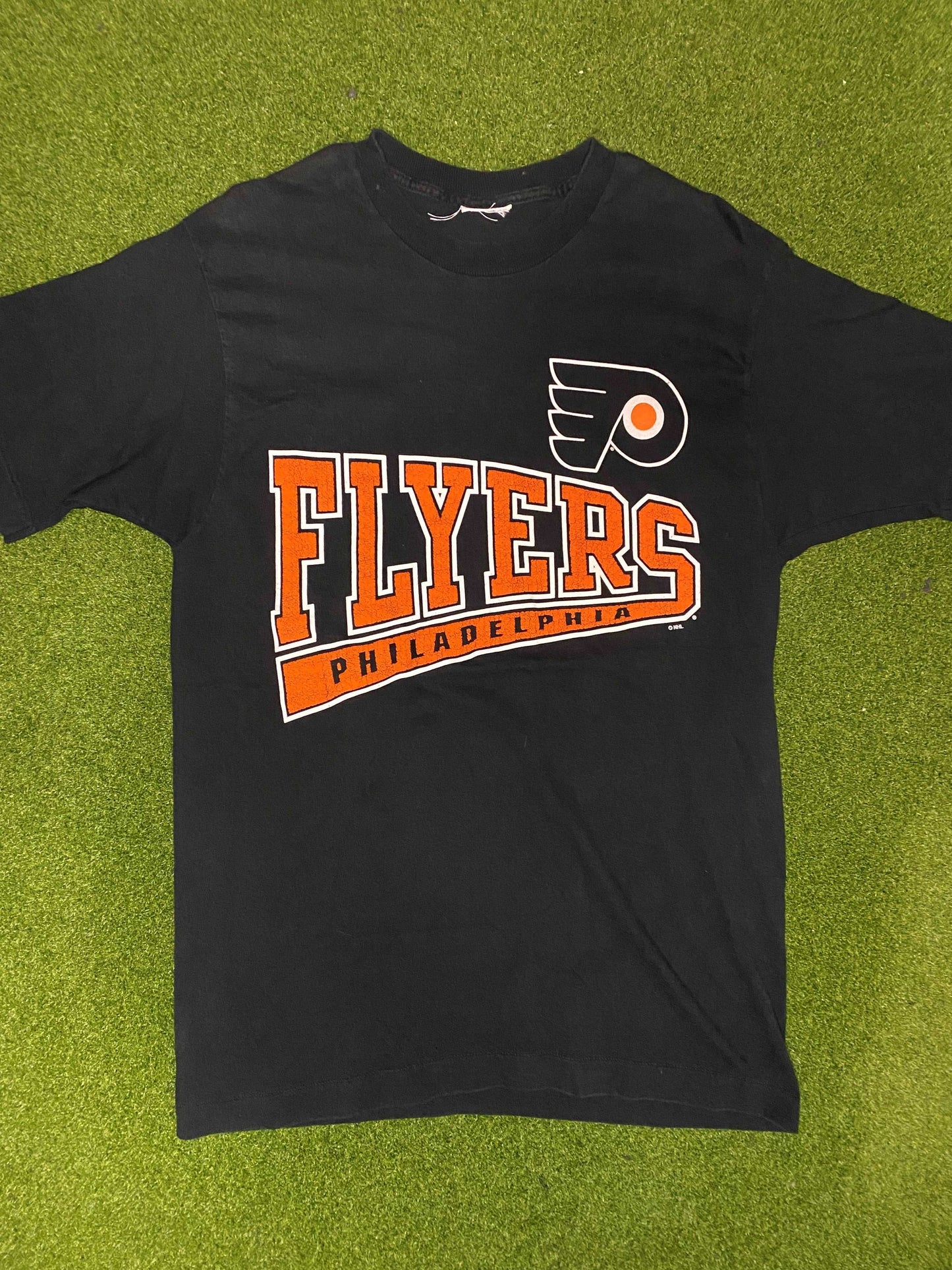 90s Philadelphia Flyers - Big Logo - Vintage NHL Tee Shirt (Large) - Gametime Vintage